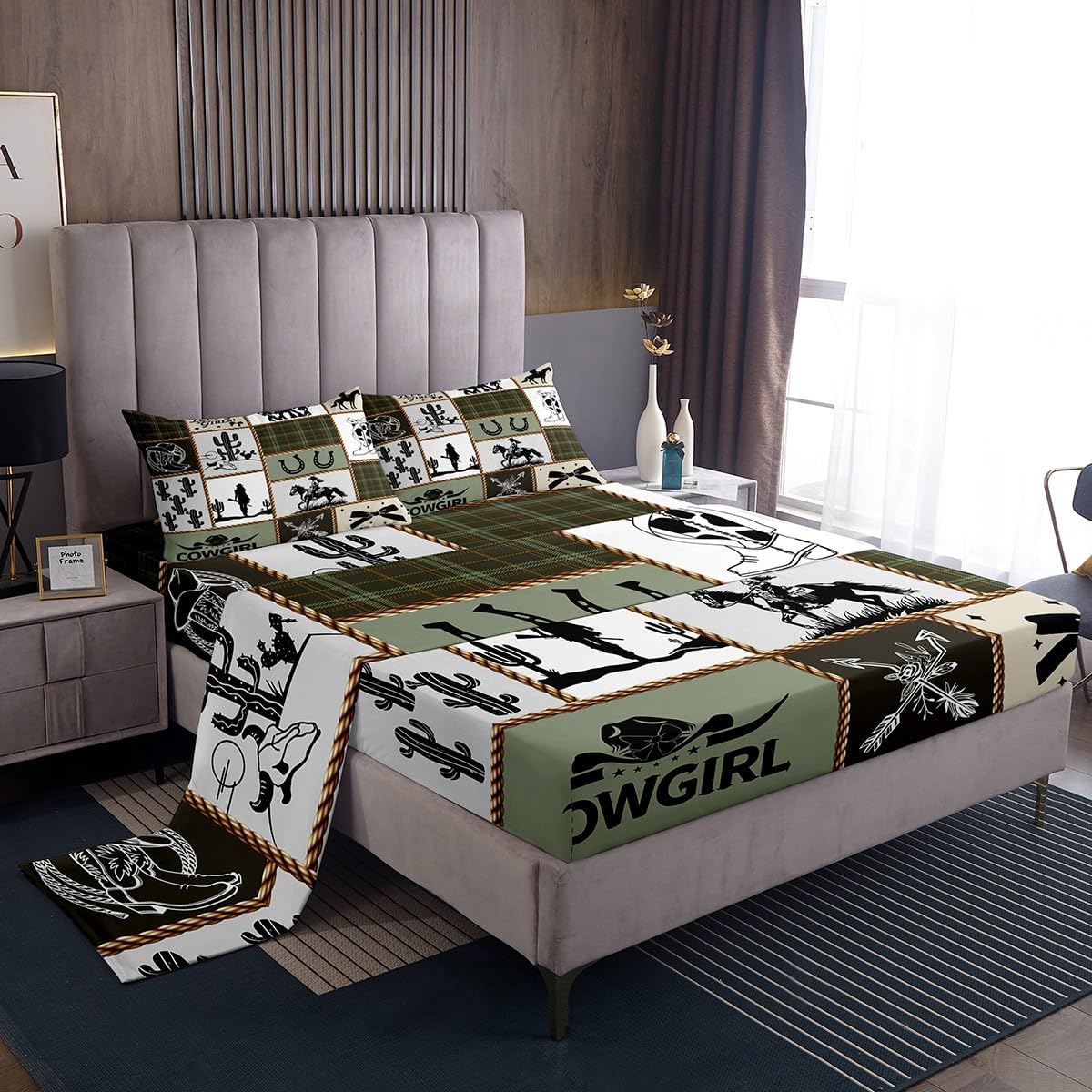 Western Cowgirl Sheet Queen Size,Cactus Horseshoe Cow Skull Rustic Farmhouse Bedding Set,Girls Women Room Decor,Bow Arrow Patchwork Camo Country Bed Sheet Set 4pcs(Fitted + Flat + 2 Pillowcases)