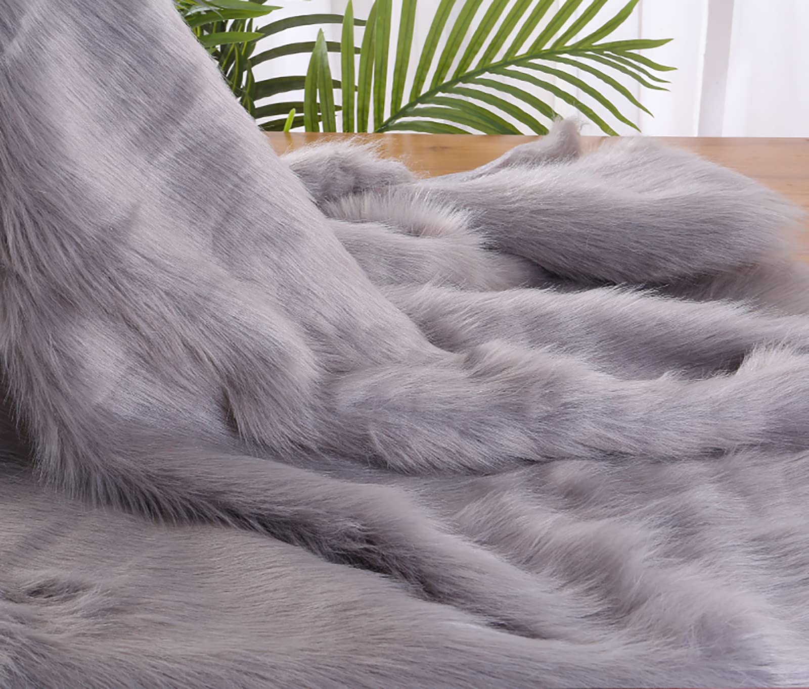 Yimihua Long pile plush fabric Faux fur fabric fluffy fabric Craft material for Costume Fashion Rugs Props Backdrops Cosplay Chair decoration 170cm*50cm(Color:Dark gray)