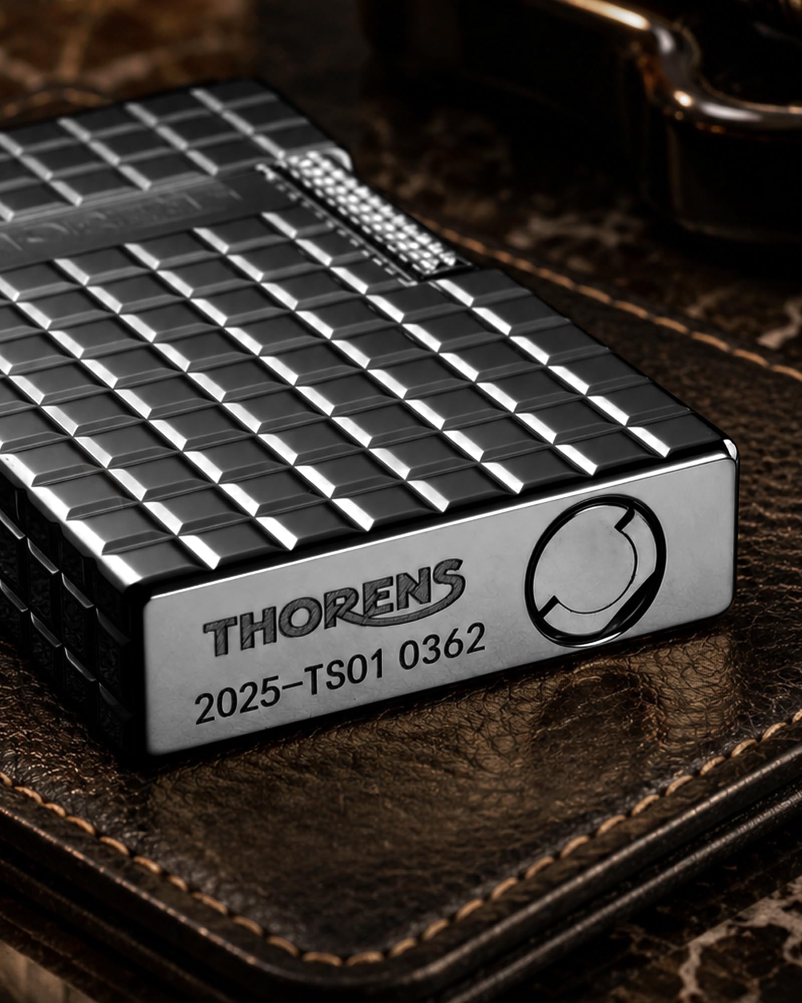 THORENS Crisp Sound - Onyx Blocks Mechero de Queroseno y Latón | Flip-top, coleccionable, retro clásico, llama suave, recargable, side-slide, bolsillo, rueda sílex, grabado, regalo festivo