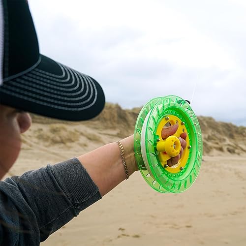 Miniatura 2 de In the Breeze 3446  Carrete de cometa de línea trenzada de 50 libras x 640 pies de 8 pulgadas, verde  Accesorio de vuelo de cometa  Carrete de