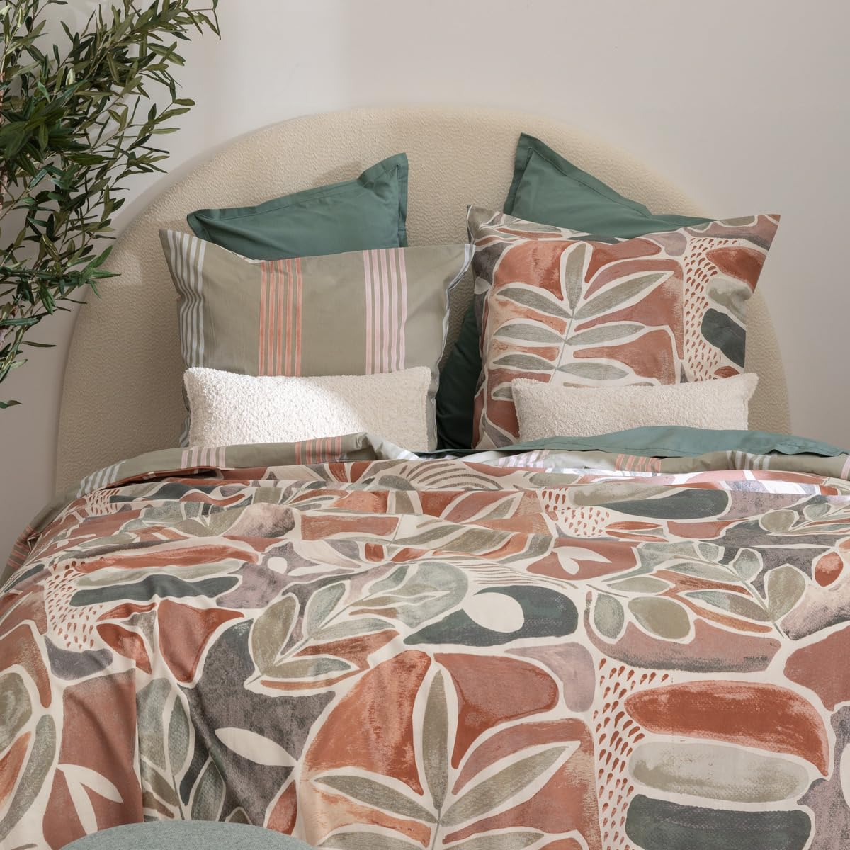 Atmosphera - Tête de Lit Masina - Ivoire - 163 x 130 cm - Tissu Bouclette, Forme Demi-Lune - pour Lit 160 cm, Chambre