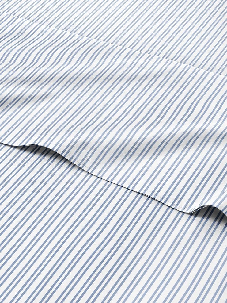 Blue and White Striped Sheets - 1 Flat & 1 Fitted Sheet & 2 Pillowcases w/ Deep Pockets - Comfy, Wrinkle & Fade Resistant - Ultra-Soft, Breathable & Cooling - Luxury Pinstripe Bedding - Queen Size