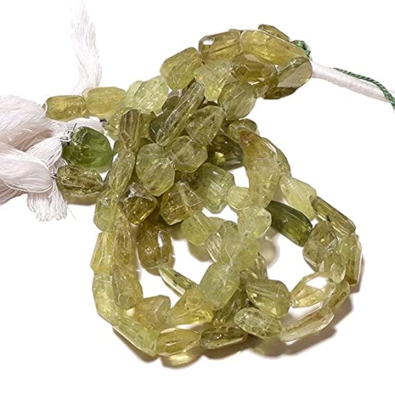 Perles de Vessonite LKBEADS en grenat vert facetté de 12mm à 15mm sur fil de 4.5"