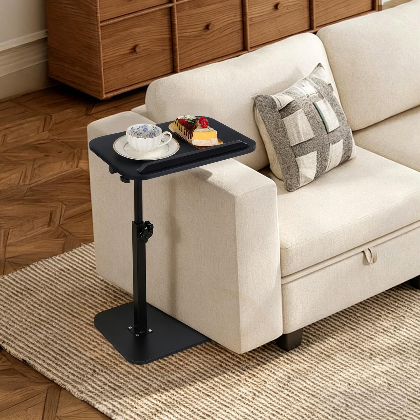 comfoyar Tavolino a Forma C Altezza Regolabile, Girevole 360° Tavolino di Divano Laterale con Doghe per Letto Vasca da Bagno, Tavolino da Caffè Moderno per Soggiorno Ufficio, Piccolo Spazio, Nero