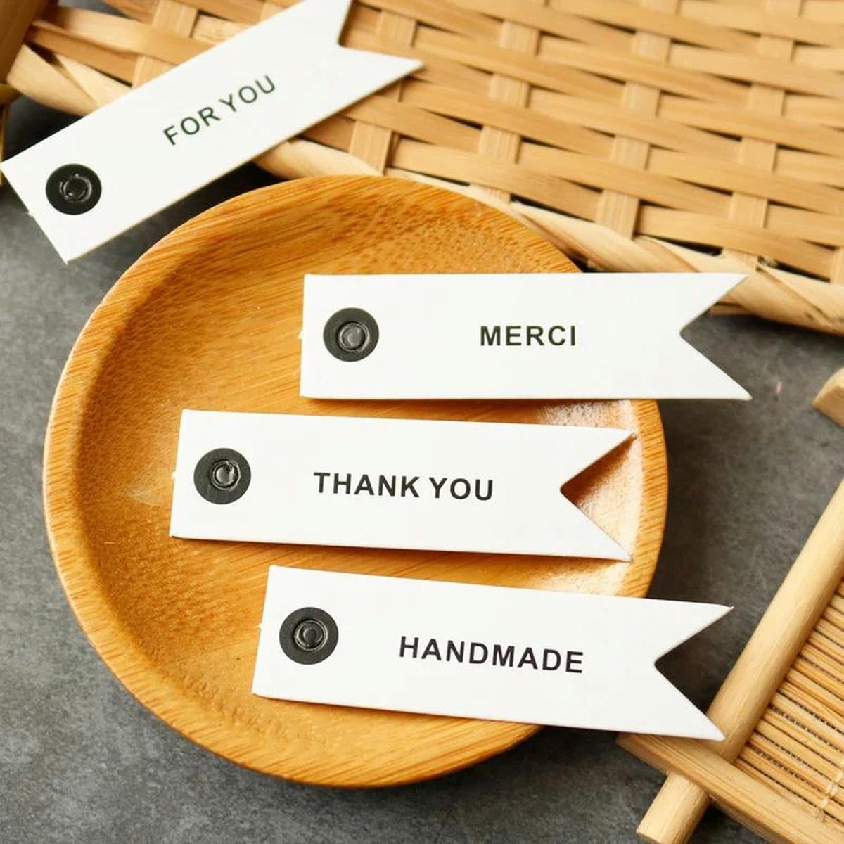 500 Stück Retro-Dankeschön-Geschenkanhänger, handgefertigt, Kraftpapier, zum Selbermachen, blanko, zum Aufhängen, Nähen, Kleidungsdekoration, Verpackungsetiketten, Flaggenanhänger – Frohe Weihnachten
