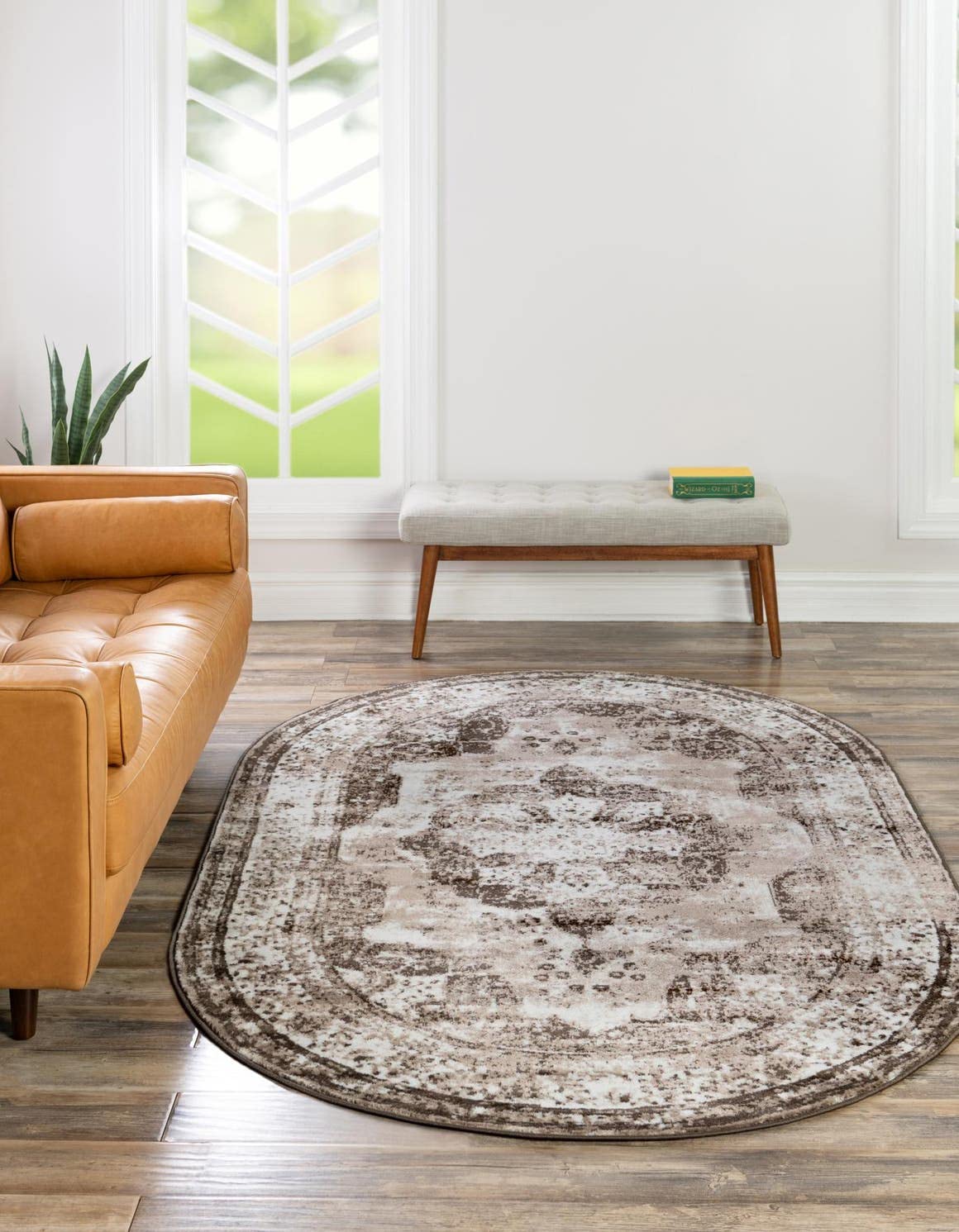 Unique Loom Sofia Collection Area Rug - Salle Garnier (7' 10" x 10' Oval, Light Brown/ Brown)