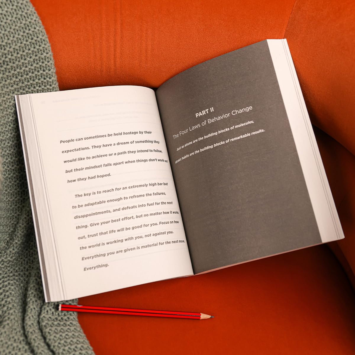 The Atomic Habits Workbook: Official Companion to the #1 Worldwide Bestseller - Simple Exercises for Building the Life You Want