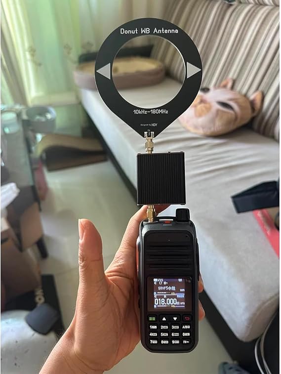ドーナツ WB 広帯域ミニループアンテナ 10kHz-180MHz | フリーチューニング、600mAhバッテリー、3.9インチPCBリング、Type-C充電、低インピーダンスコンバーター、EVAケース、ラジオ、SDR用