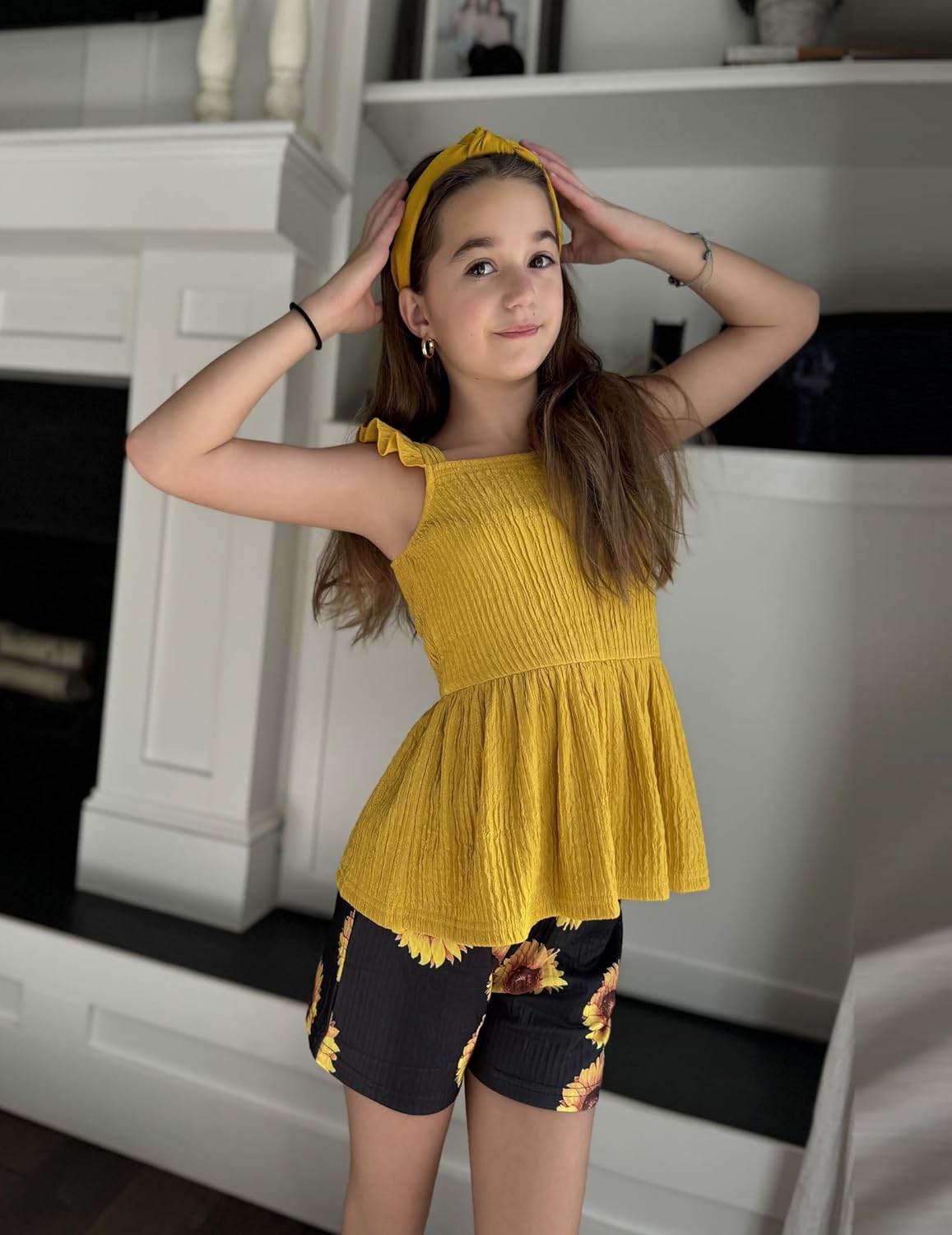 Arshiner Toddler Girl Clothes 2 Piece Summer Outfit Ruffle Sleeveless Top and Shorts Set with Pockets 2-7Y - Image 3