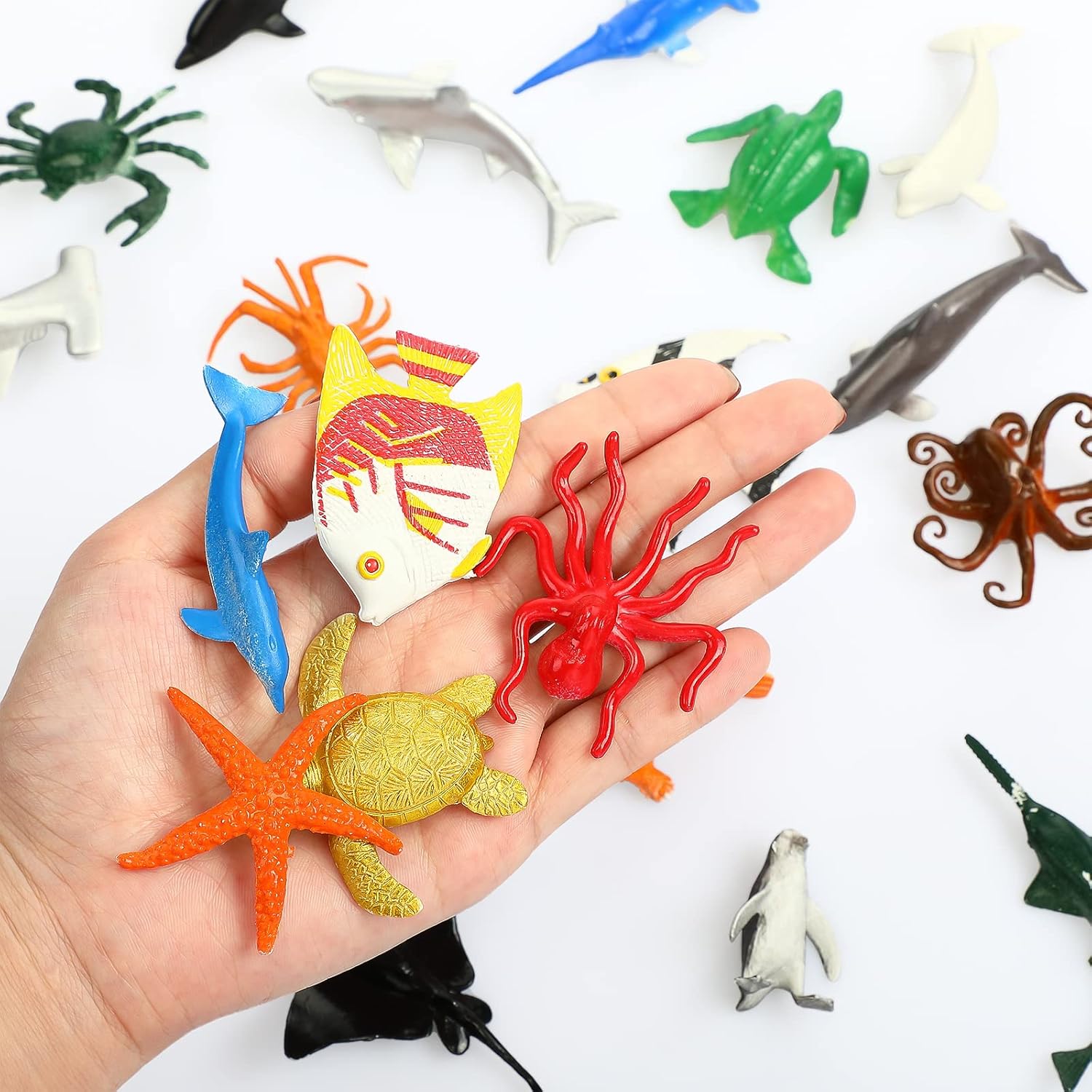 24 Pcs Sea Animals Toys Set Mini Ocean Sea Animals Figures Realistic