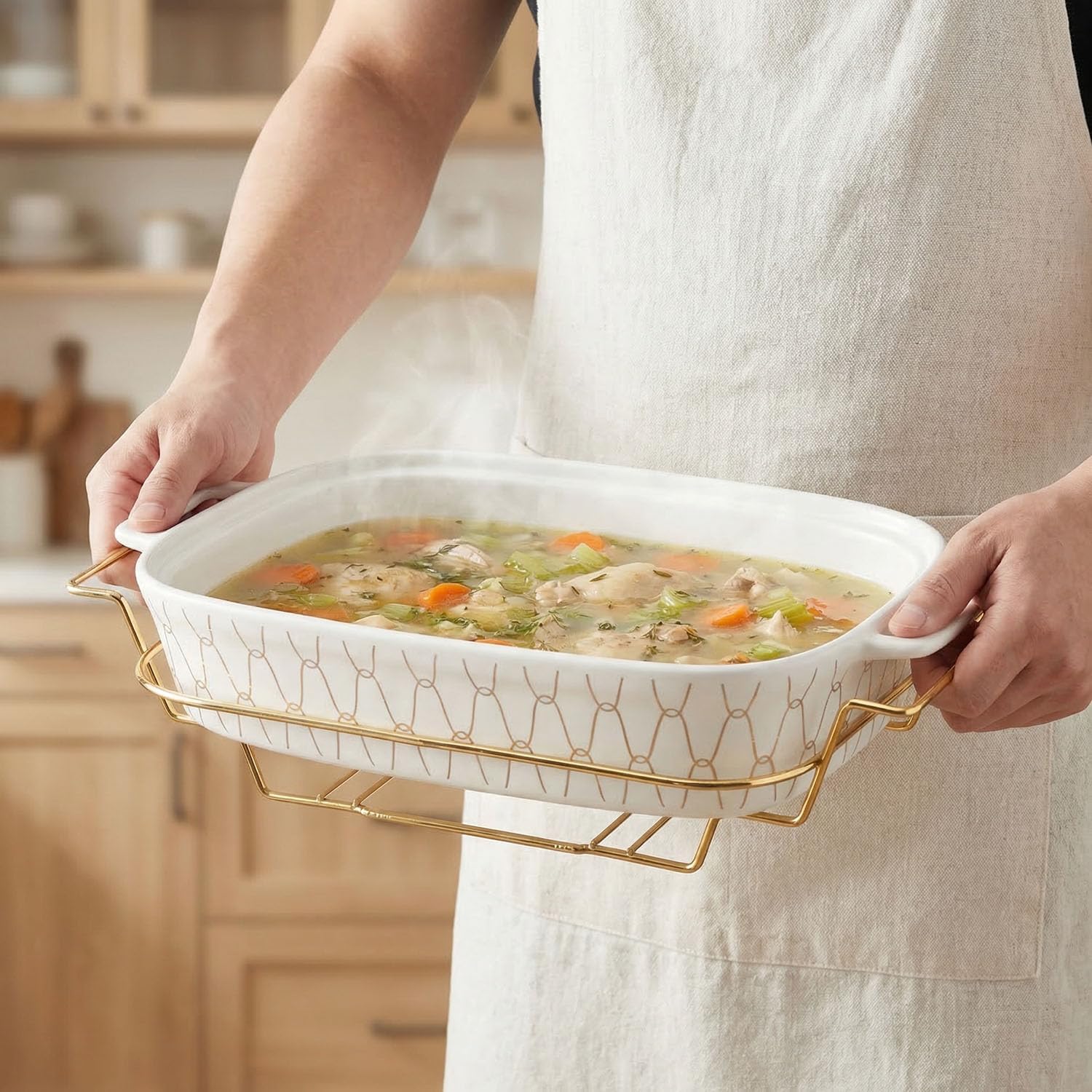 13" x 9" Ceramic Casserole Dish with Glass Lid and Rack, 68 ounce Serving Soup Tureen,Chafing Dish for Buffet, Family Food preserve Tray, Catering Casserole for Party Style, White