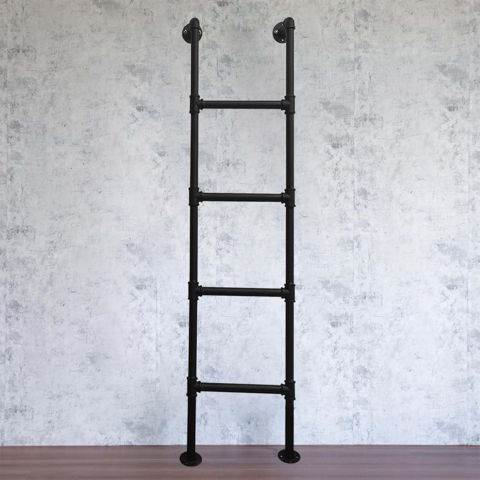 Escalera de hierro forjado para ático o sótano que optimiza el espacio de tu hogar con seguridad