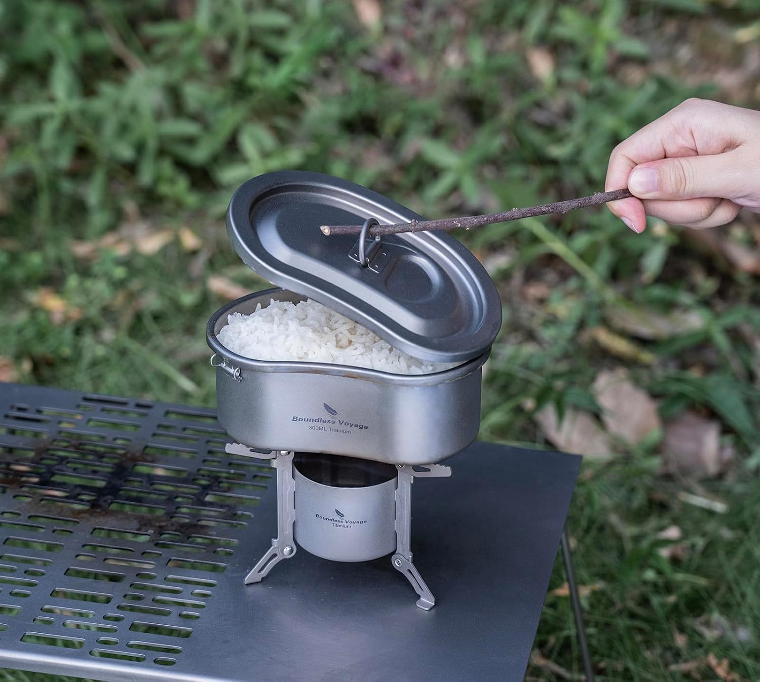 Boundless Voyage Titanium Alcohol Stove Mini Spirit Burner Outdoor Camping Stove with Foldable Stands Brackets Ultralight Portable Backpacking Stove