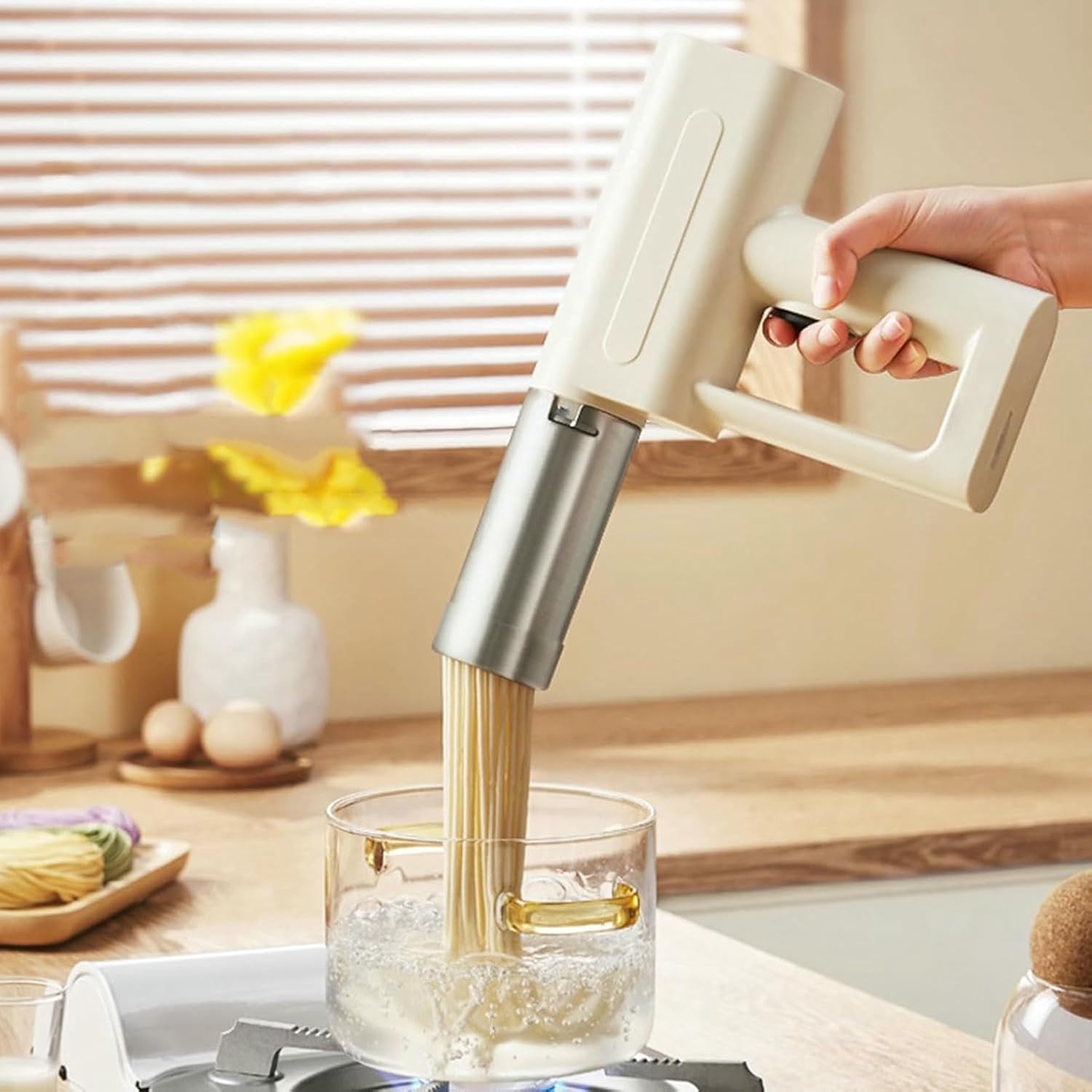 Rechargeable Pasta Maker Machine, 5-in-1 Portable Noodle Maker with Cutter, measuring cup and Shaping Molds, Electric Pasta Maker Machine for Home/Comercial Use