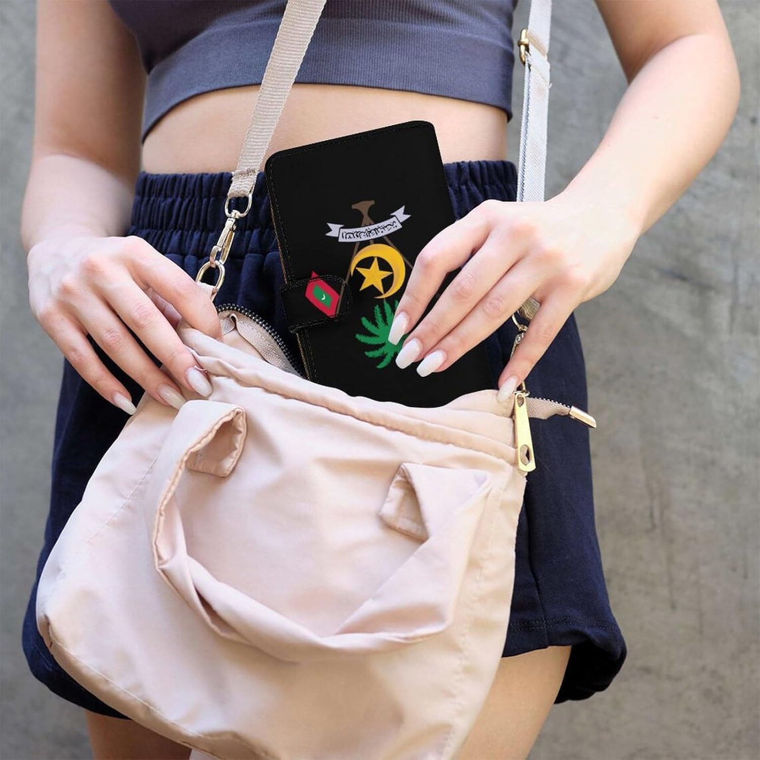 Emblem of Maldives Womens Wallet for Men Slim Purse Clutch Handbag with Card Holder