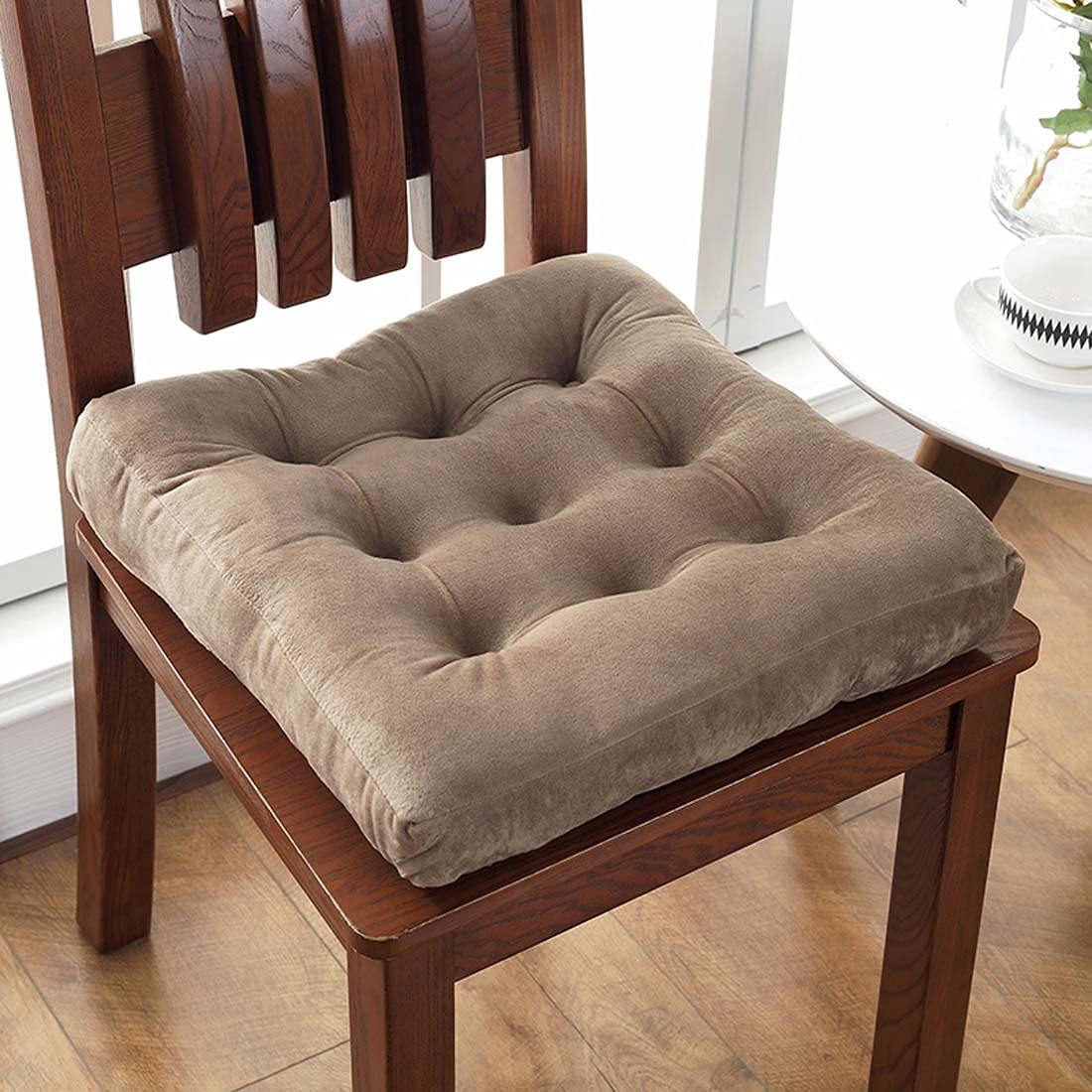 QTANZIQI Cuscino per Sedia da Interno ed Esterno - Grande Cuscino da Seduta Caldo per Ufficio, casa, Giardino (45 x 45 cm, caffè Leggero)