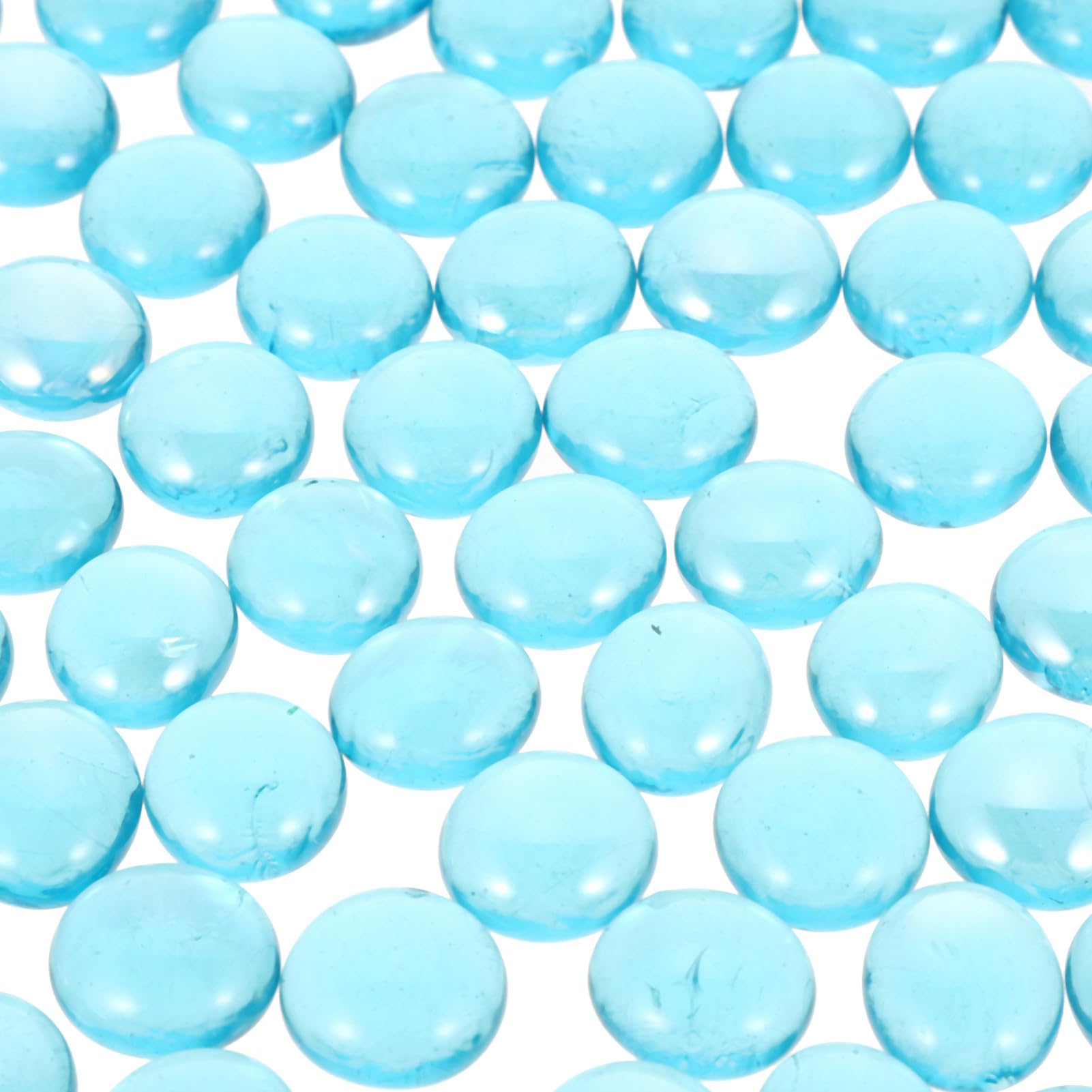 Verre anti-feu bleu : finissez-en avec les galets de cheminée qui noircissent