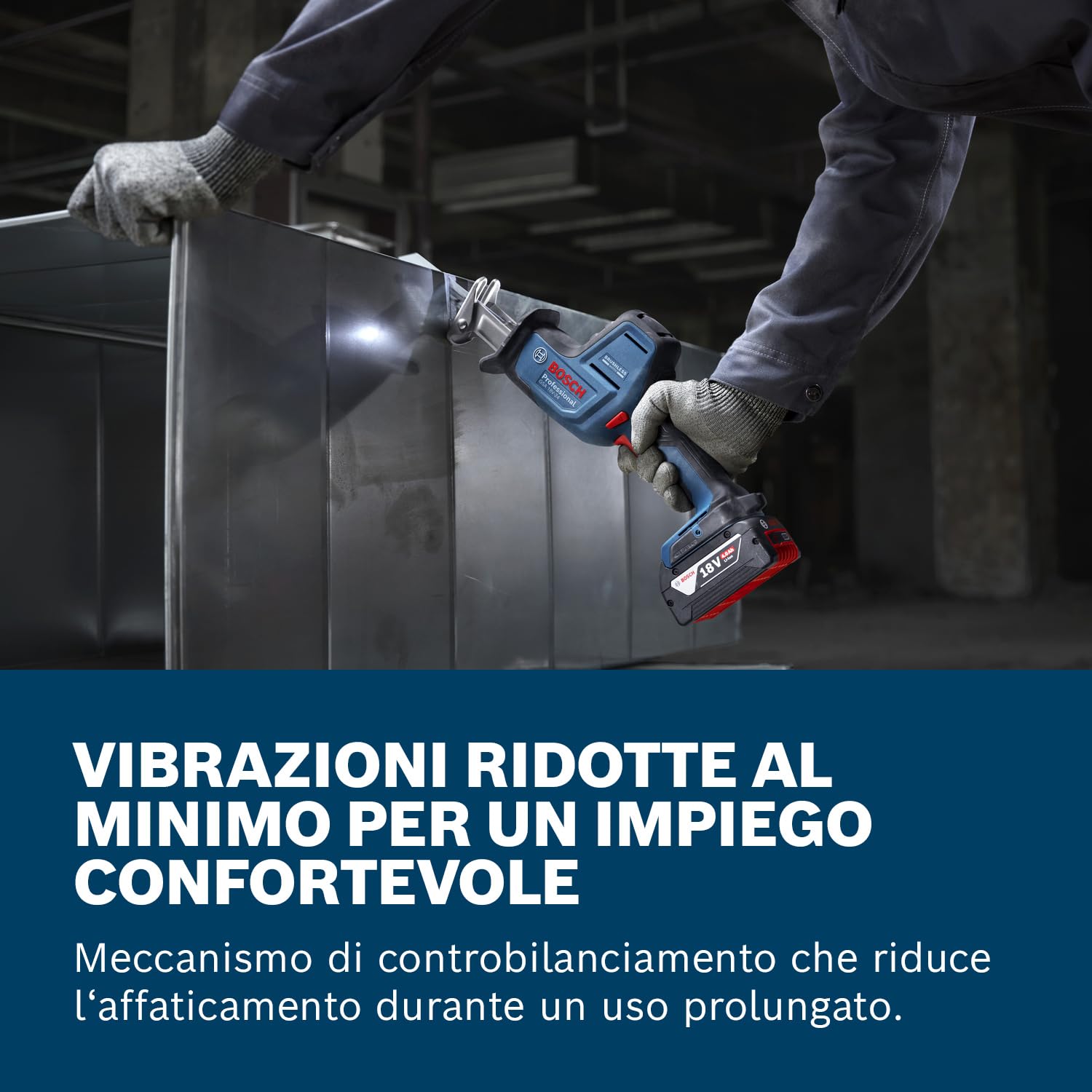 Bosch Professional 18V System Sega universale a batteria GSA 18V-24 (incl. S922EF, S2345X, kit di aggancio su scala, L-BOXX senza batteria/caricabatteria)