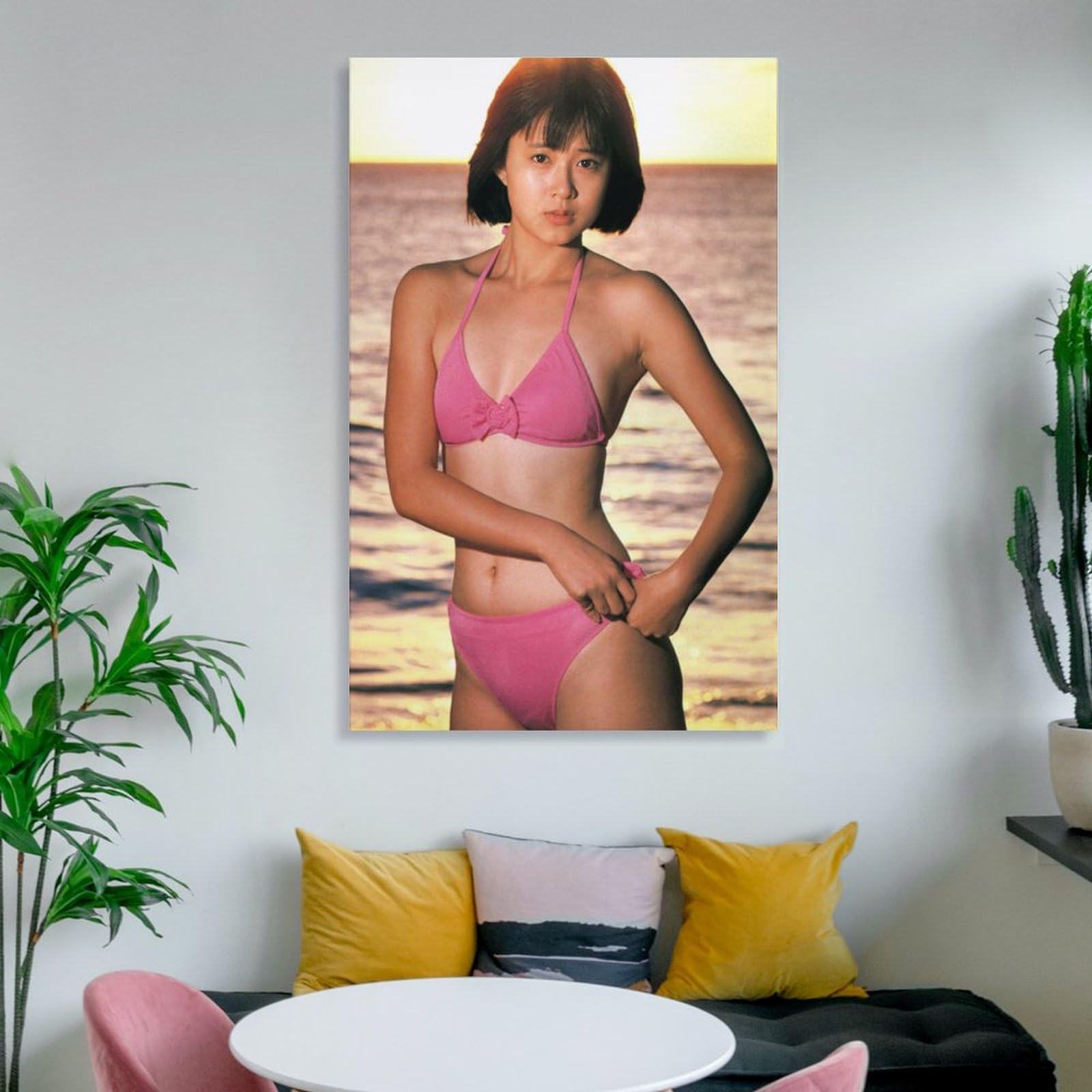 Amazon.co.jp: 若い松本典子歌手女優水着写真ポスター ウォールアート