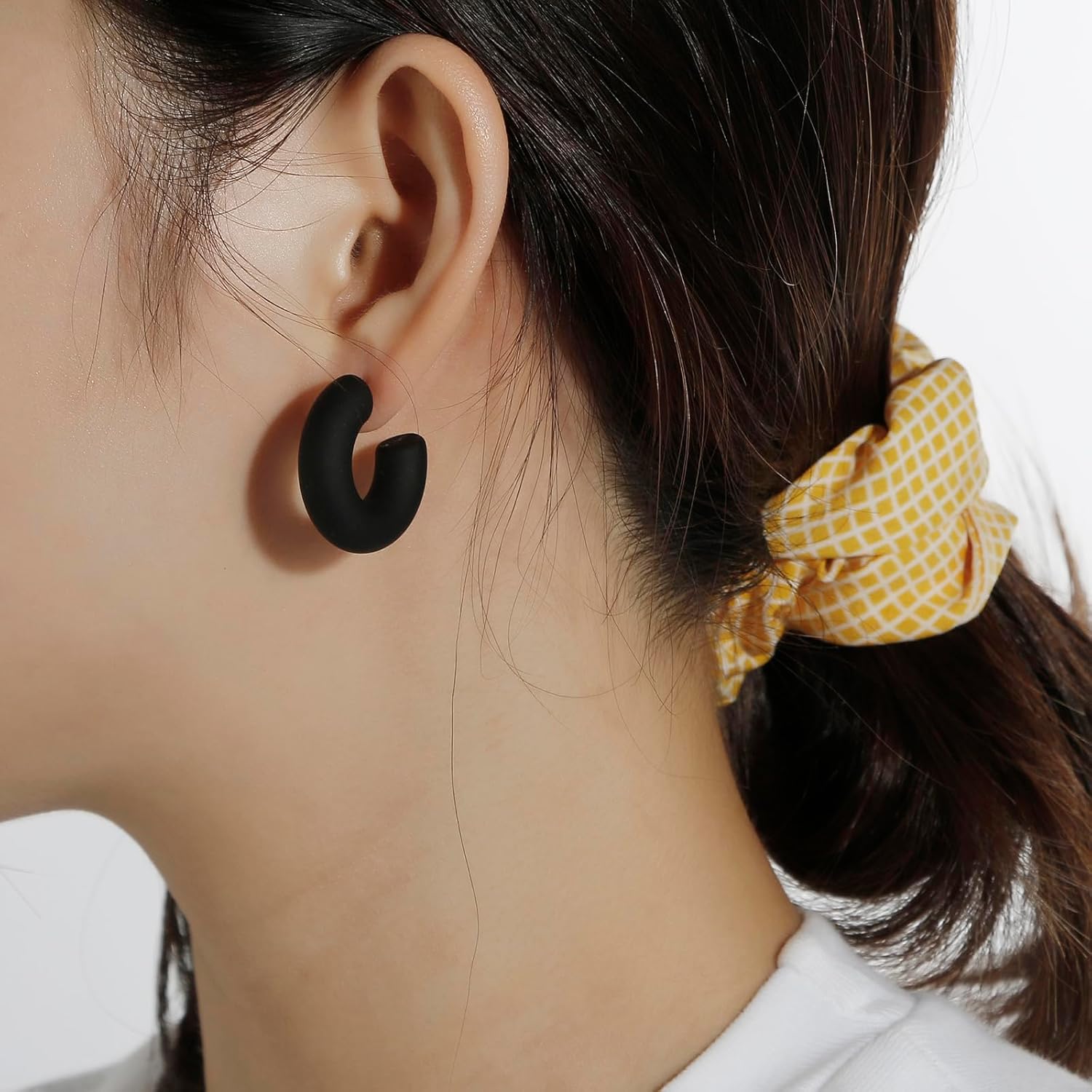 Acrylic Chunky Hoop Earrings, Lightweight Thick Open Hoops Candy Color Hoop Earrings for Women - Image 2