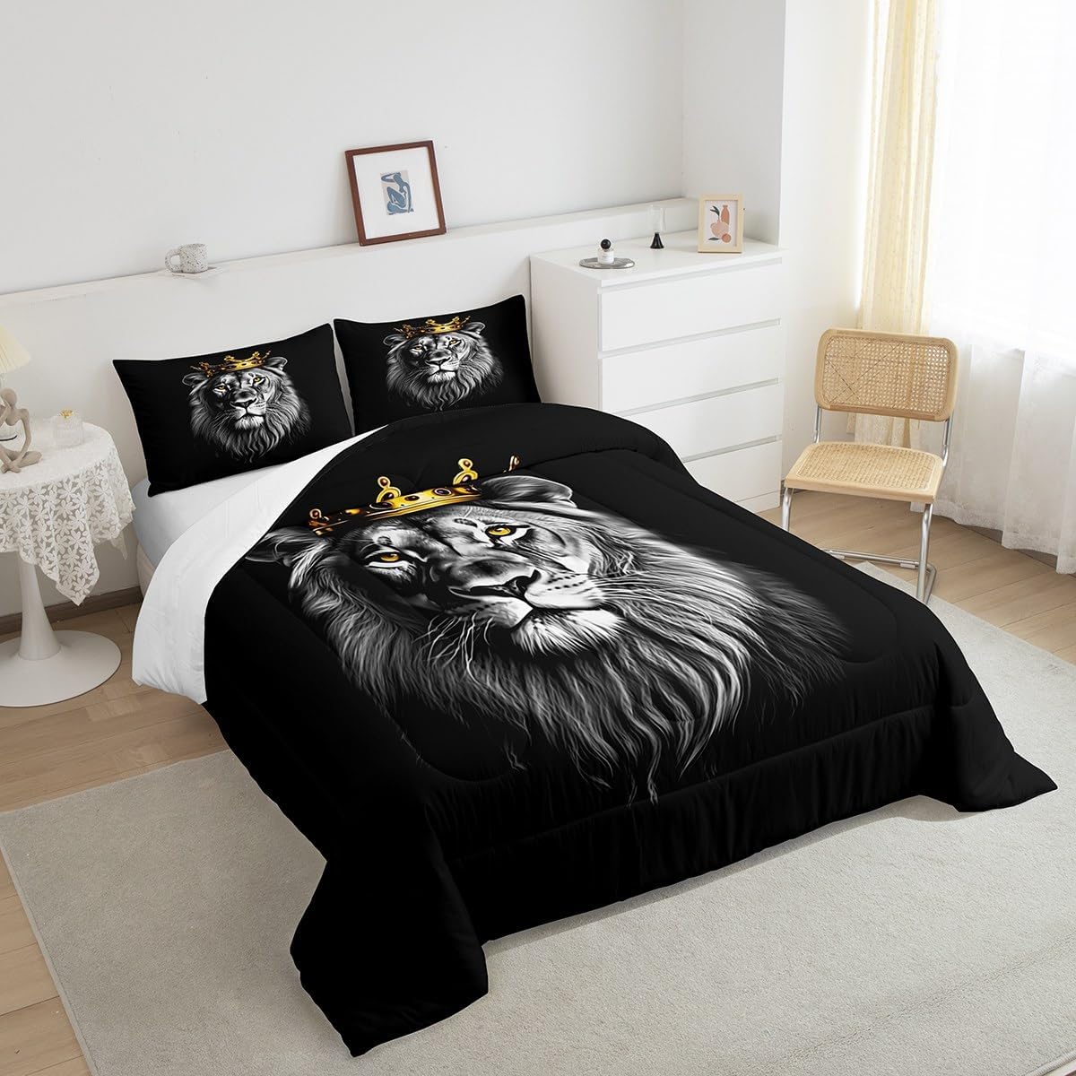Castle Fairy 3D Wild Lion Comforter Set King Size,Western Tropical African Animal Sketch Bedding Set All Season Quilt Set,Golden Crown Print Modern Black Microfiber Polyester Down Comforter