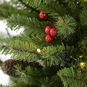 Mr Crimbo 4.5ft Pre-Lit Christmas Tree Green Pine Branches 150 Static LED Lights Barrel Potted Red Berry Bunches Indoor Use 138cm