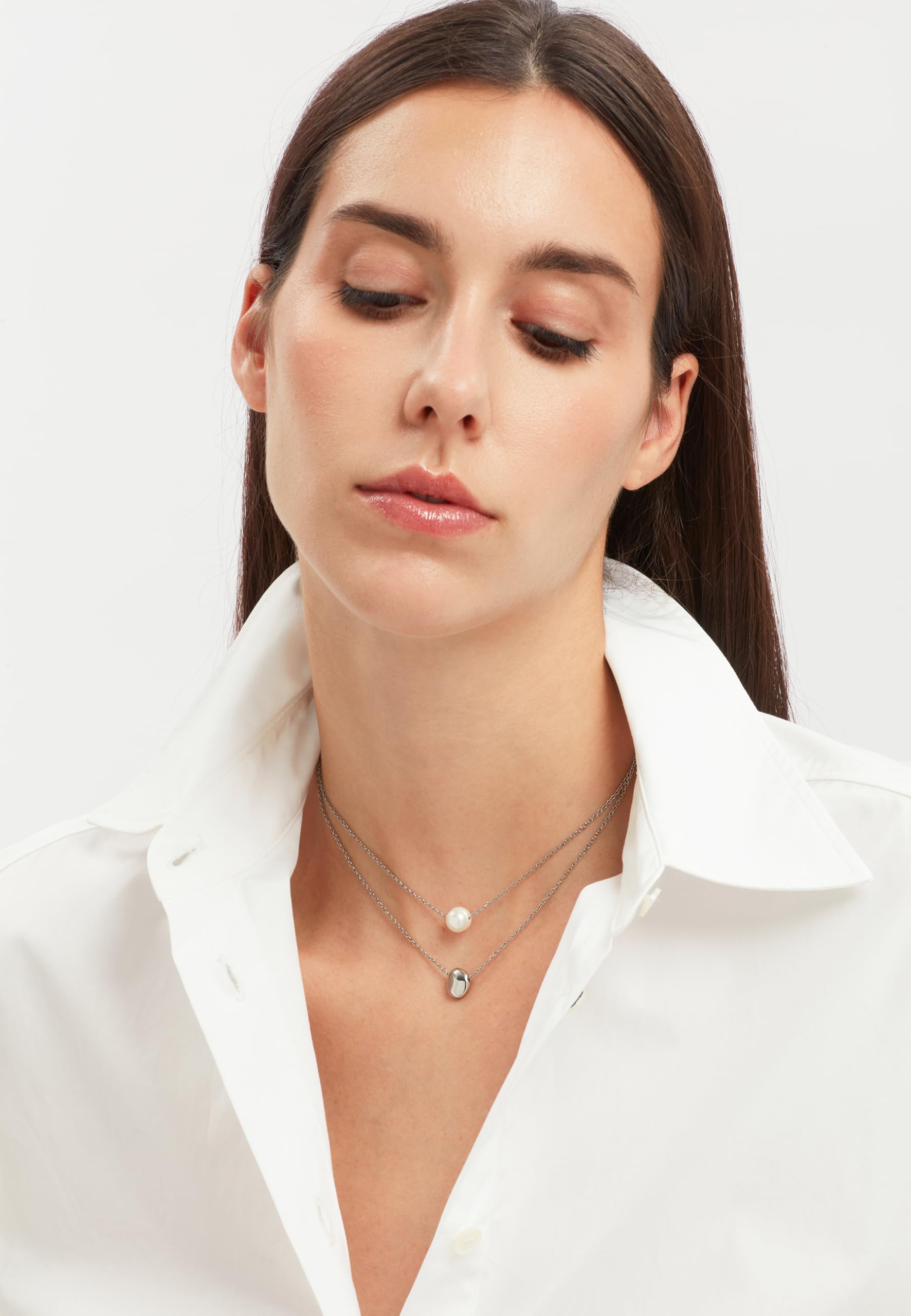 Breil, Collezione B Rocks, Collana da Donna in Acciaio con Perla Naturale di Acqua Dolce e Boule in Acciaio Lucido, Chiusura a Moschettone, Lunghezza Regolabile