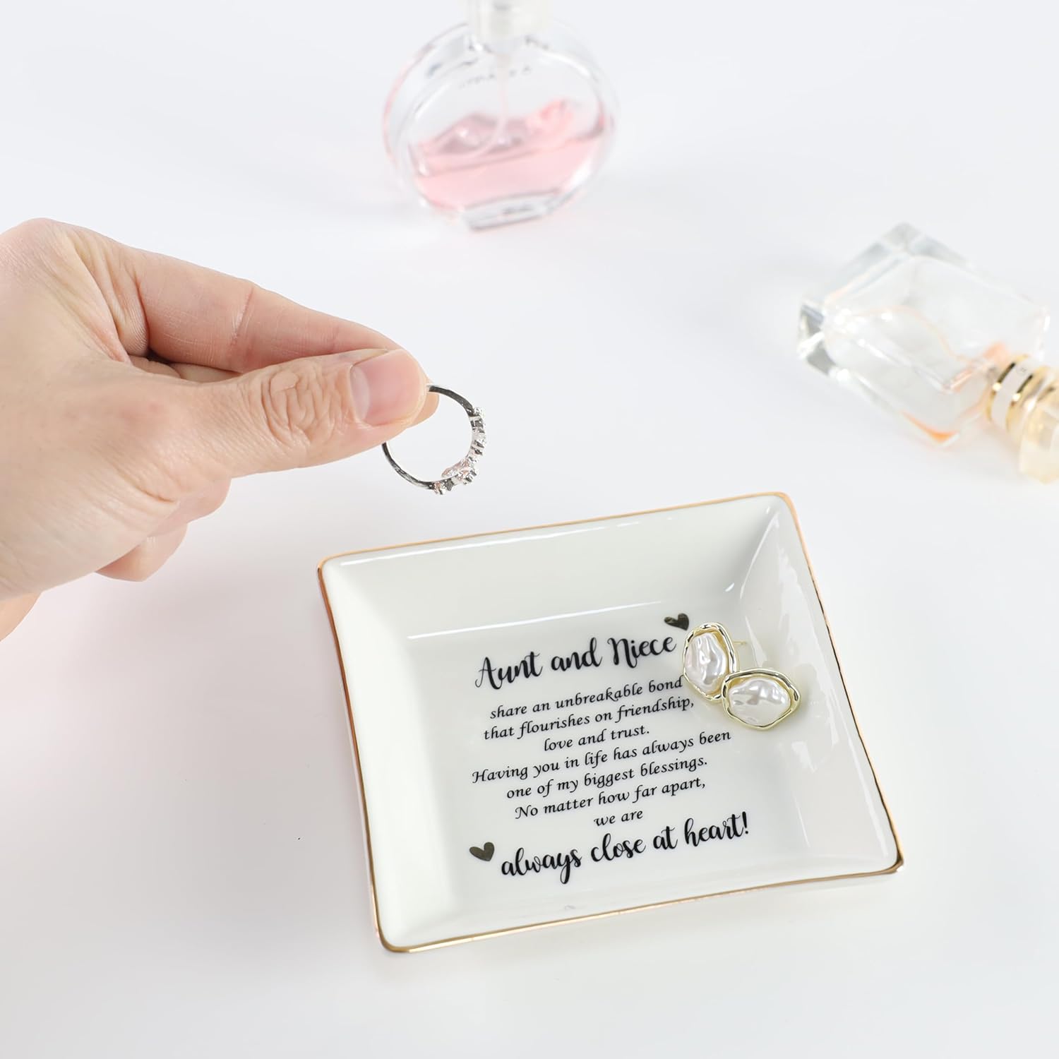 HOME SMILE Mother's Day Aunt Gifts from Niece,Aunt and Niece Gifts,Ceramic Jewelry Dish Tray for Aunts BirthdayValentine's,Thanksgiving,Xmas-Aunt and Niece Share an Unbreakable Bone - Image 3