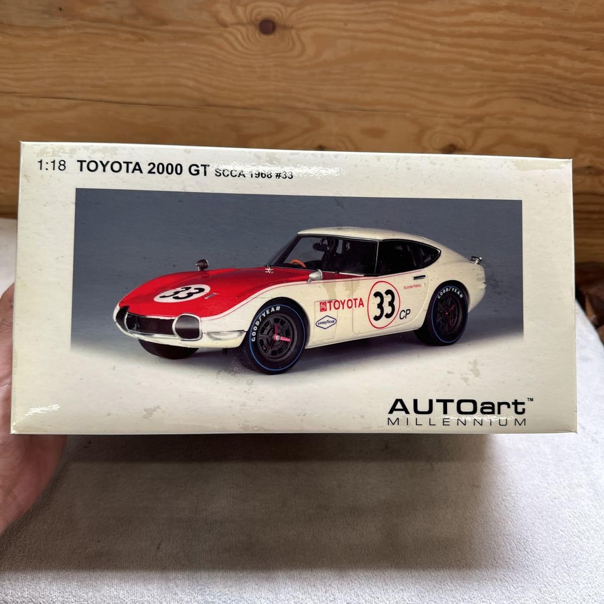 Amazon.co.jp: オートアート 1/18 2000GT SCCA 1968#33 名車