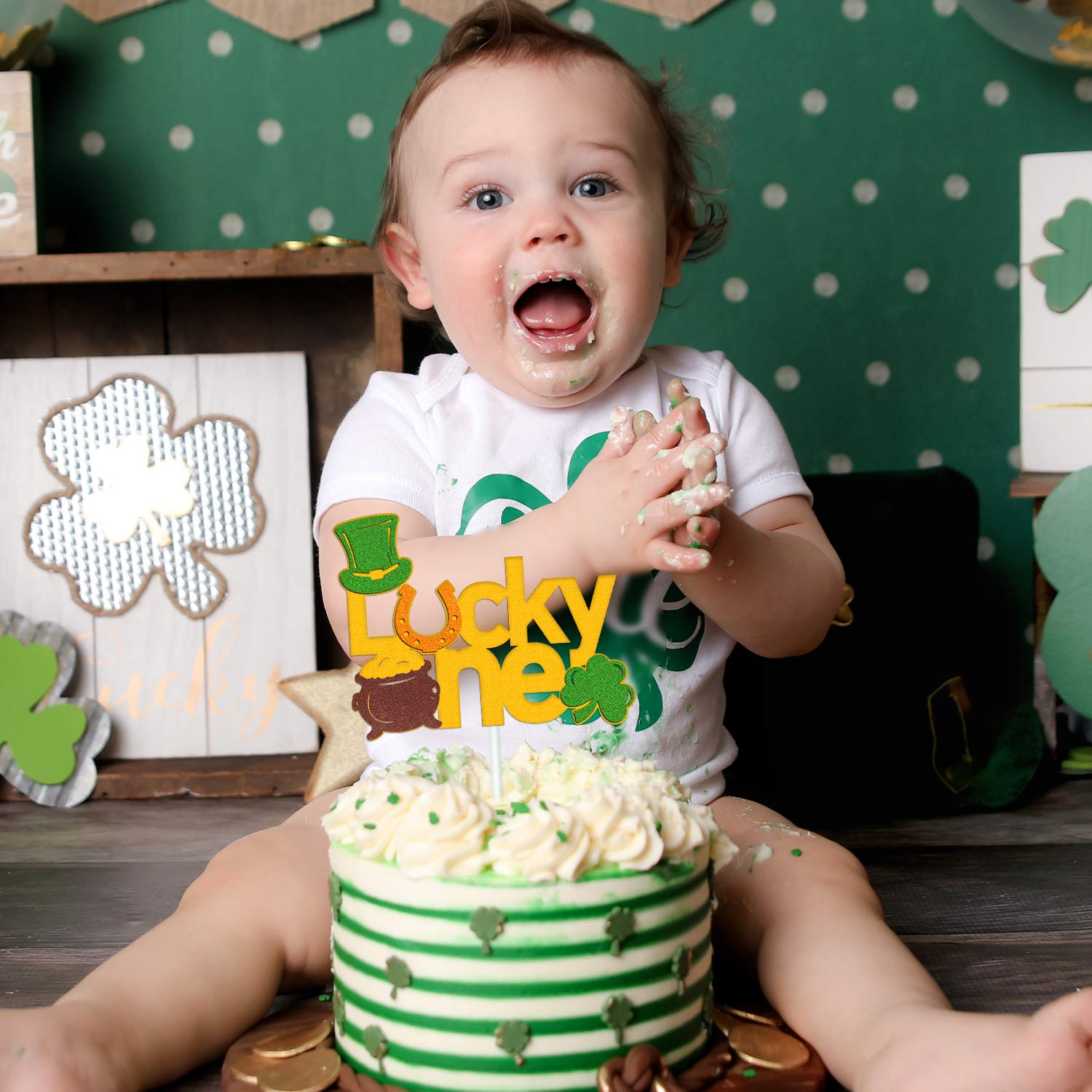 Amazon.com: Lucky One Cake Topper 1st Birthday Cake Smash Decorations for  St Patrick's Day Four Leaf Clover Shamrock Saint Paddy's Day Irish Themed  First Birthday Party Supplies Glitter Gold : Grocery &