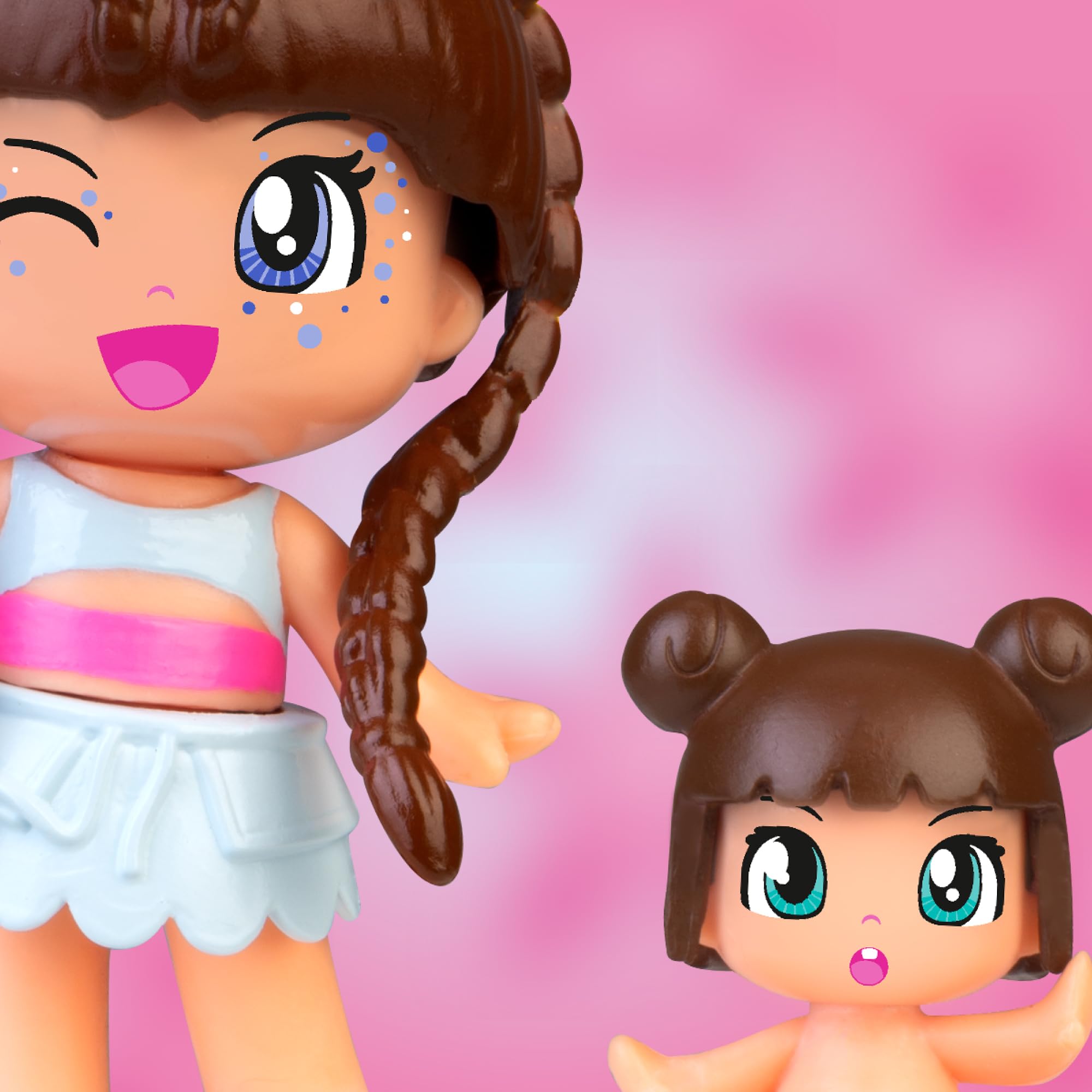 Pinypon - Hotel 5 Stelle, Playset Hotel con 2 Personaggi e accessori inclusi. Reception, Buffet, Family Room e Suite, per bambine/I da +4 anni, Famosa (PNY74000)