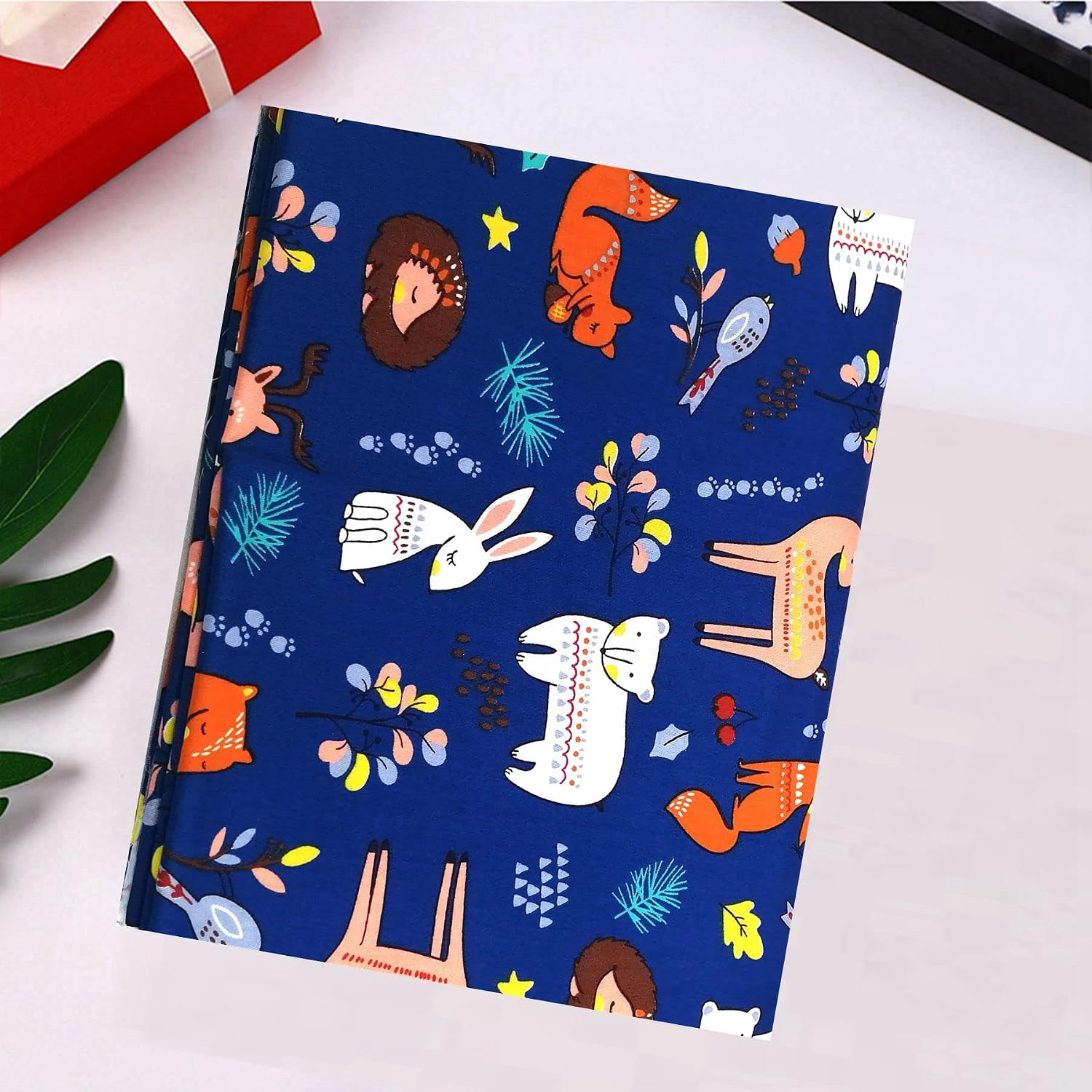 Animal 2 8pcs Precut Fat Quarters Cotton Fabric Bundles - Animal Theme - DIY Crafting Series - 100% Cotton - Eco-Friendly - 18x22 Inches Each