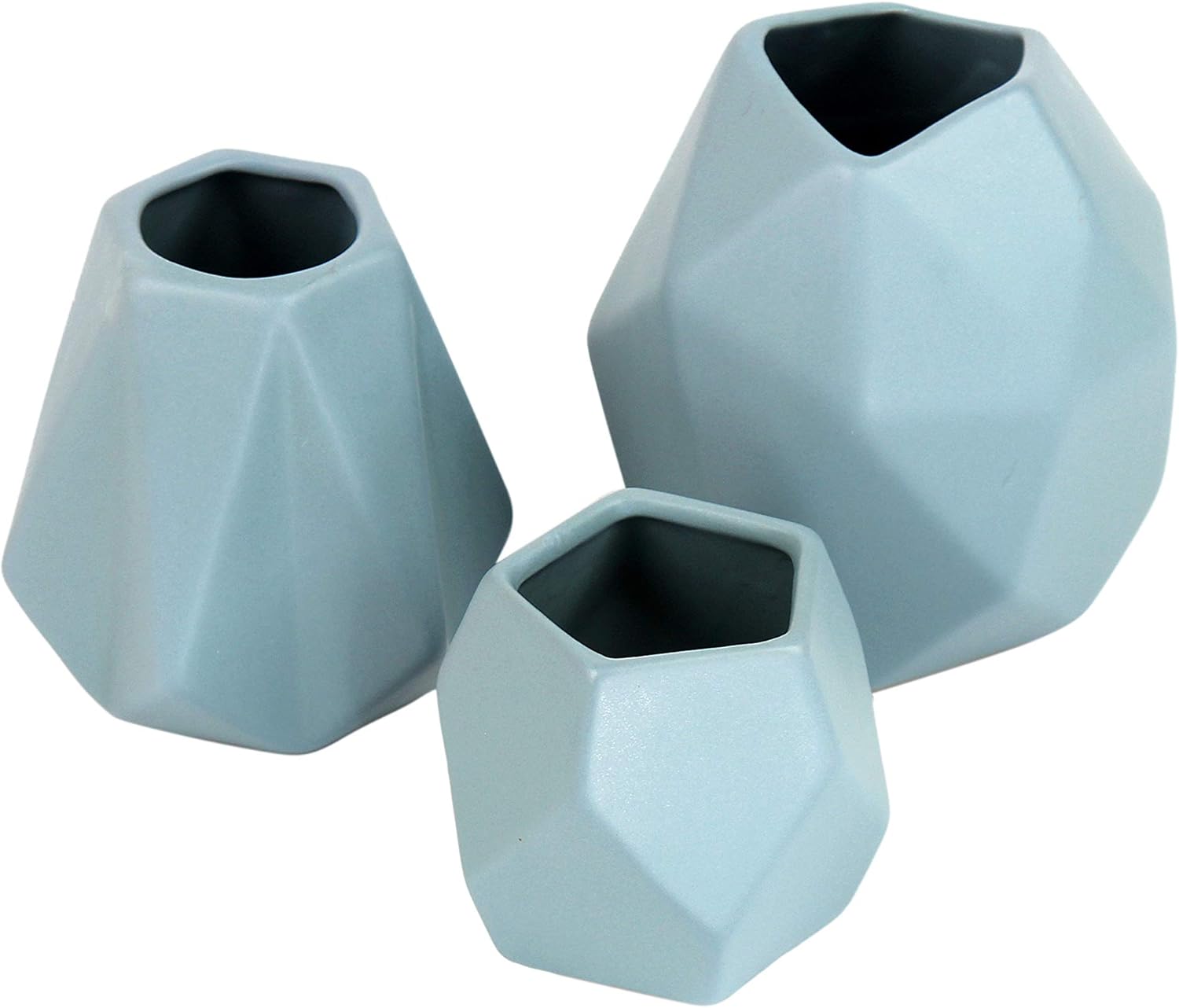 vaso in ceramica per l'arredamento della casa