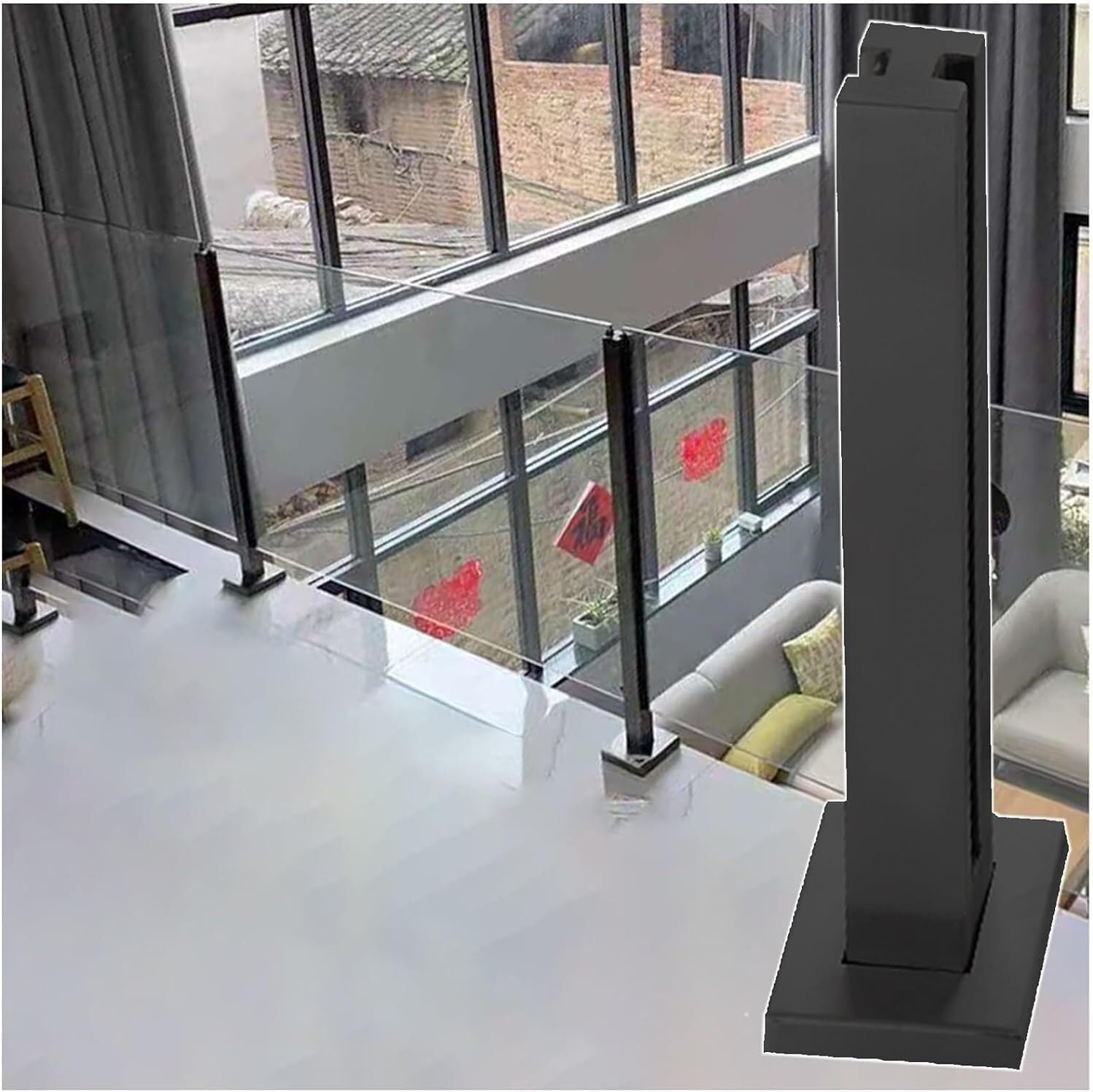 Poteau de balustrade en verre avec base solide pour sécuriser un couloir