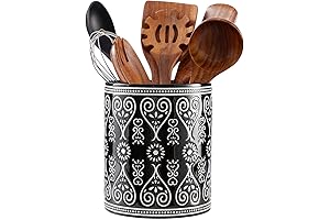 Utensil Holder Hits Chic Farmhouse Charm