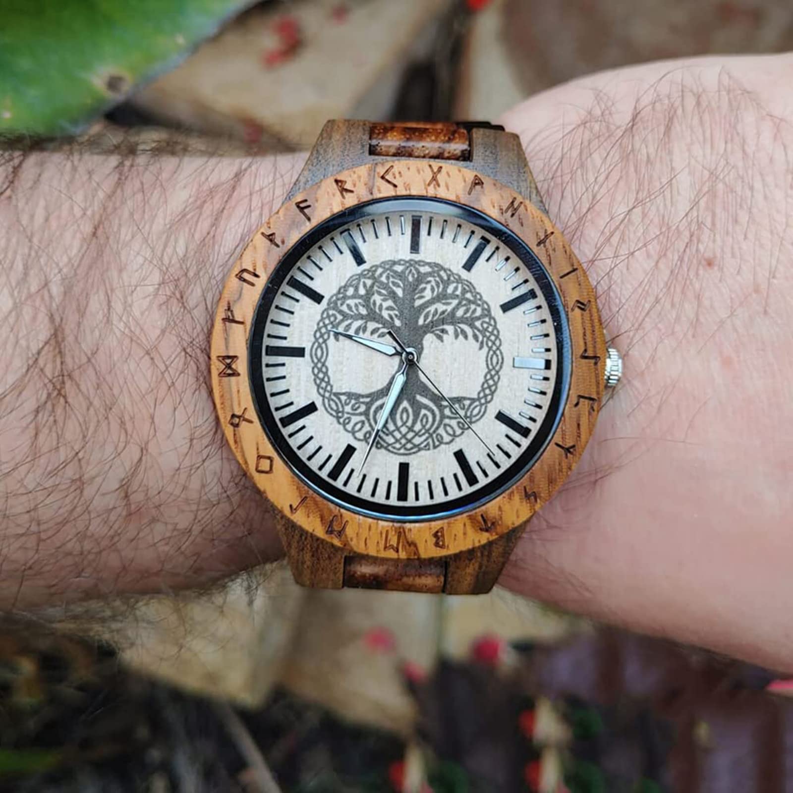 AVLUZ Reloj de pulsera de madera con diseño de árbol de la vida vikingo, hecho a mano, con mitología nórdica, correa ajustable, reloj de cuarzo analógico, caja de reloj de madera
