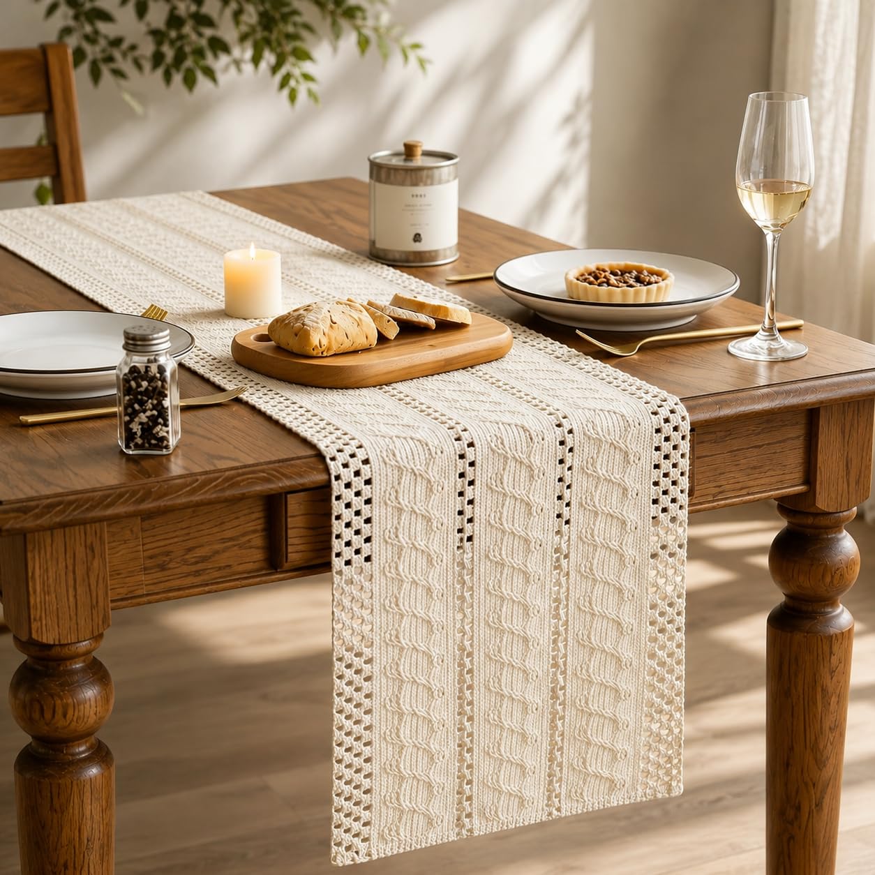 Hittriu Boho Macrame Table Runner Machine Washable, Durable Fabric Table Runner Country Style for Boho Wedding Table Decor, Summer Outdoor Party, Kitchen Decoration 30 x 140 cm (Beige)