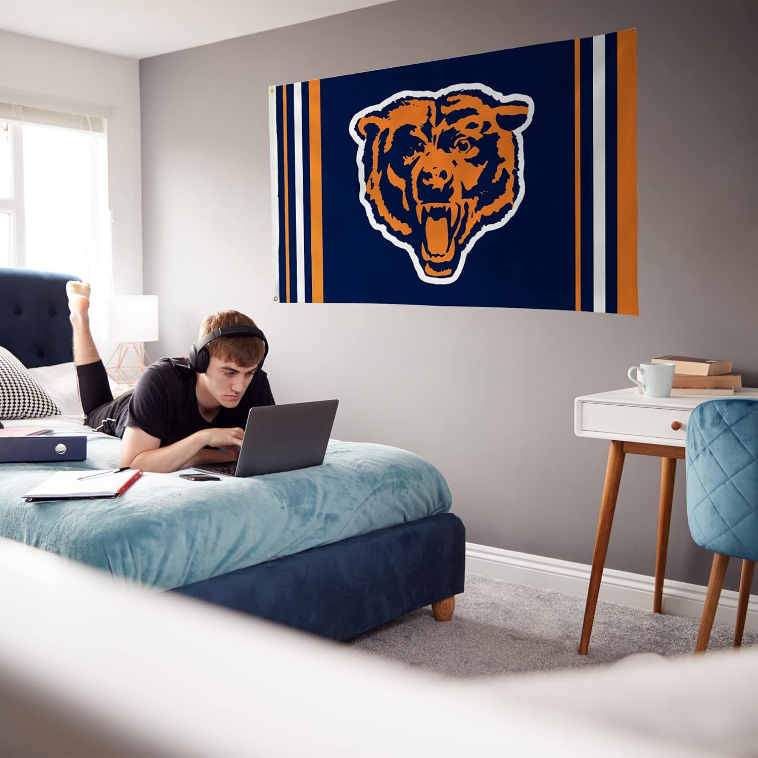 Rico Industries NFL Football Chicago Bears Retro 3' x 5' Banner Flag Single Sided - Indoor or Outdoor - Home Décor