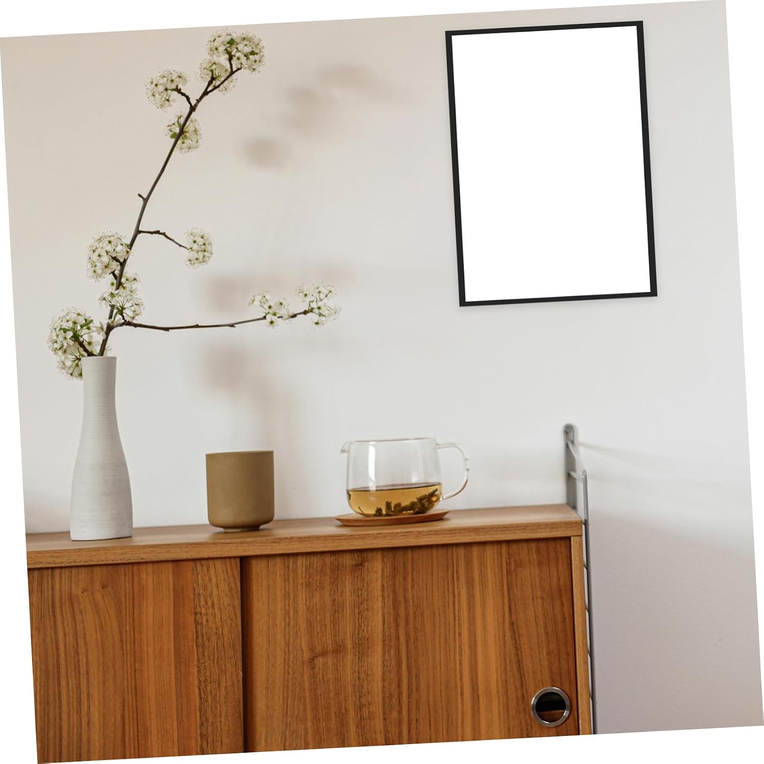 VOSAREA 4Pcs Magnetic Photo Frames Self Adhesive Display Frames for Paintings Artworks and Documents Convenient Refrigerator Picture Holders