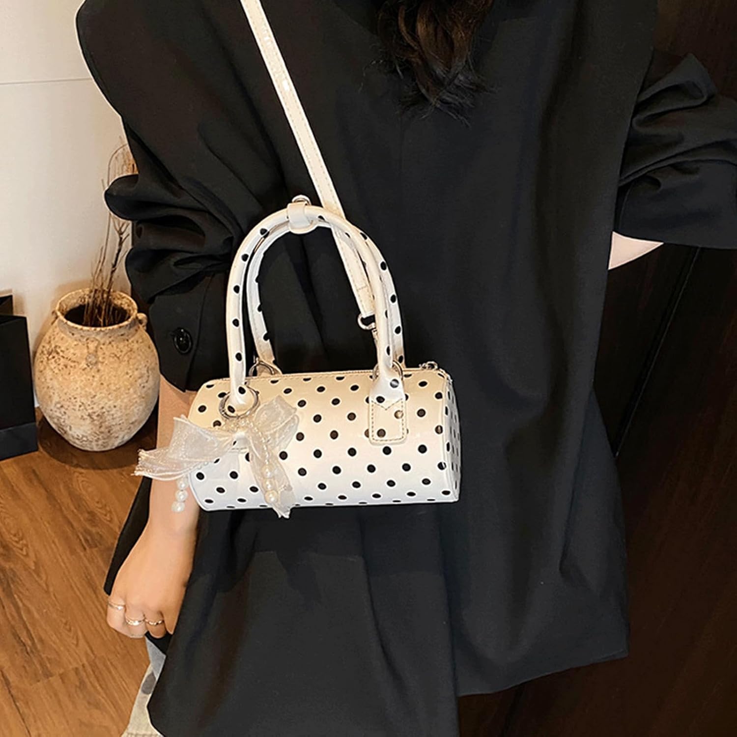 Polka Dot Purse Mini Bucket Bag Pearl Bow Charm Round Barrel Bag Patent Soft Leather Top Handle Crossbody Shoulder Handbag