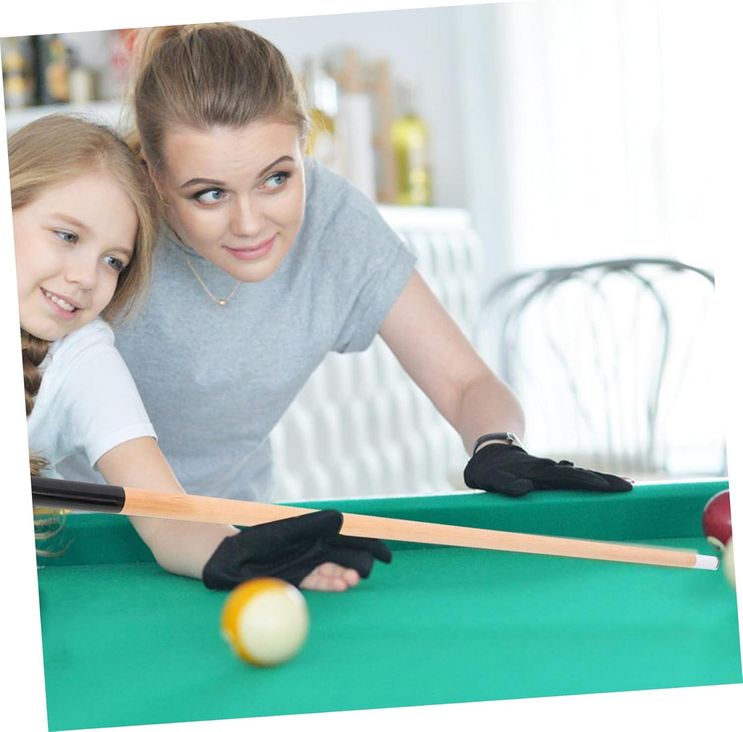 Wooden Billiards Cue Stick for Boys and Girls Compact Pool Cue for Boys and Girls to Practice and Play