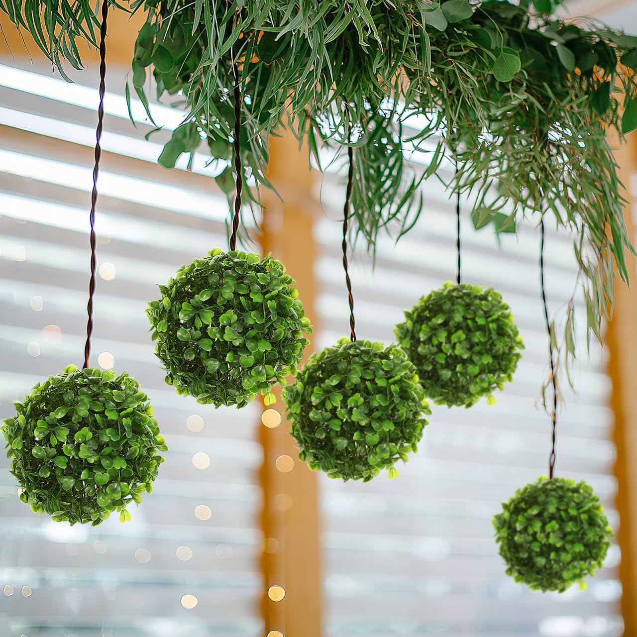 6 Pcs 10cm (4″) Artificial Grass Topiary Balls, Green Fake Plant Spheres for DIY Garden Decor, Wedding Centerpieces, Table & Planter Arrangements