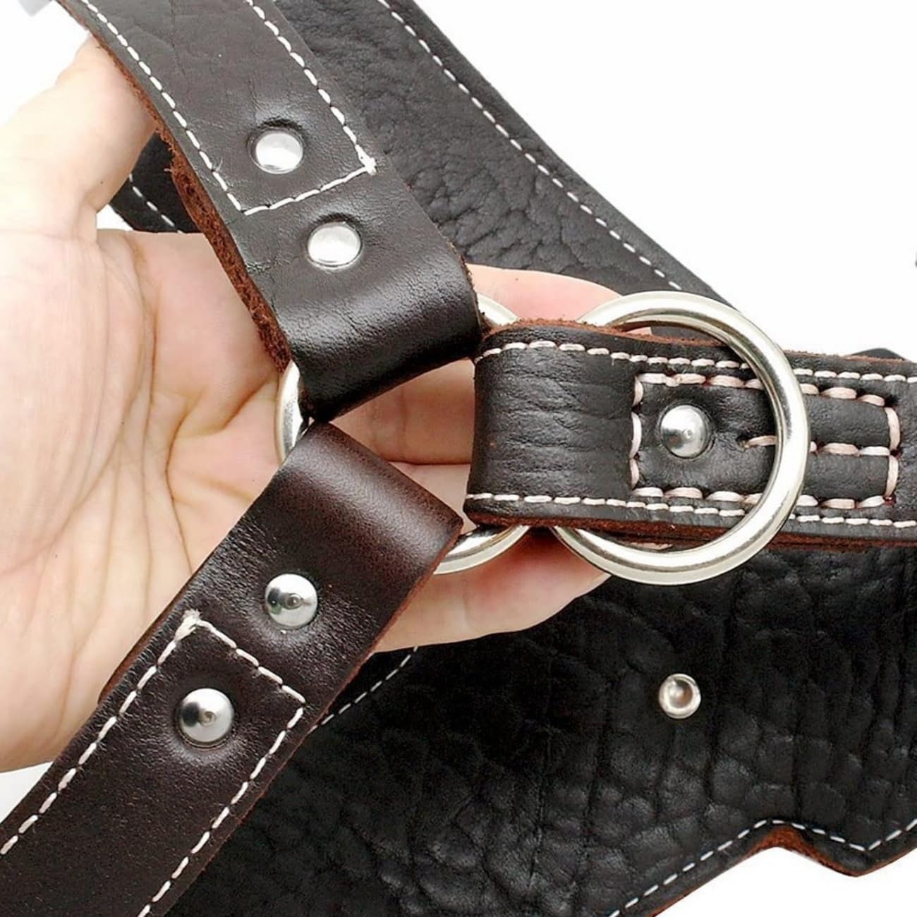 Arnés para Perro de Alta Resistencia Sin Tirones para Perros Grandes Arnés Chaleco Acolchado de Cuero Suave Ajustable con Asa 2 Anillos Metálicos para Razas Gigantes,L