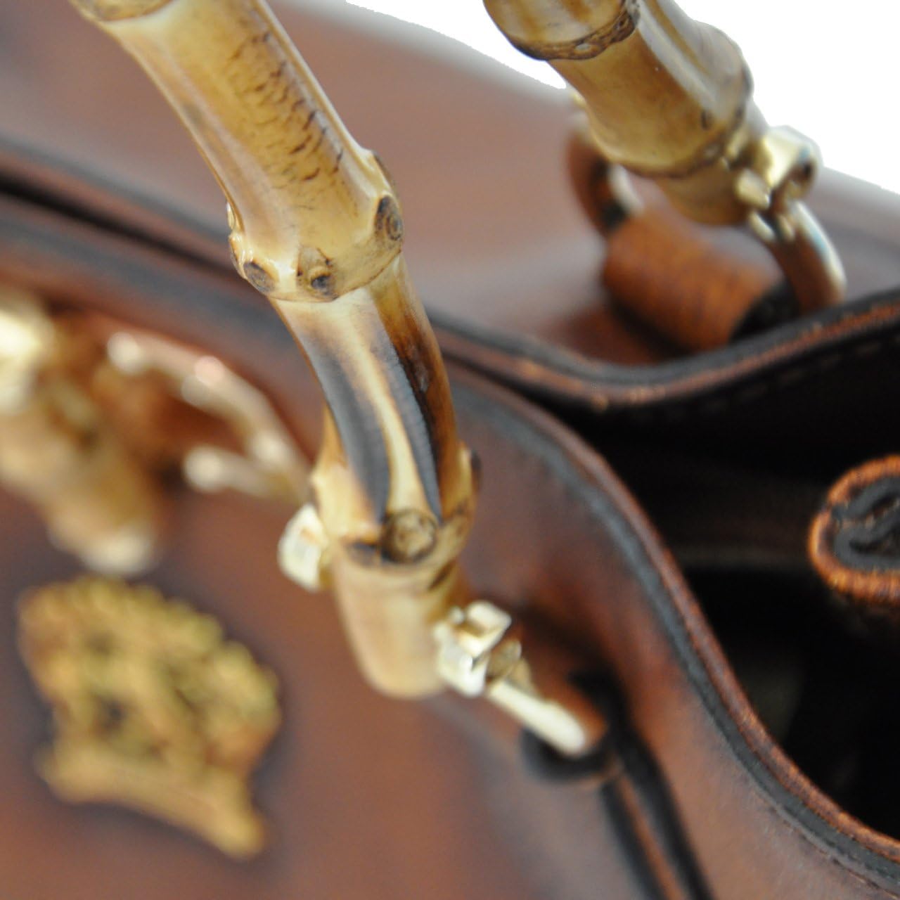 Pratesi Leather Bag for Women Versilia Bruce Handbag in cow leather Made in Italy