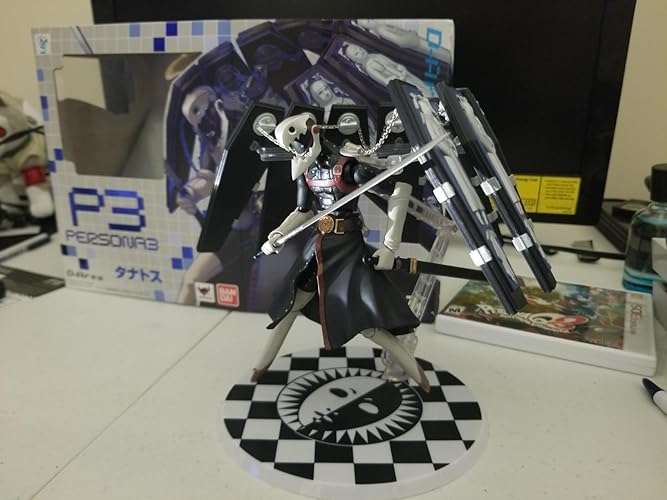 Amazon.co.jp: TAMASHII NATIONS D-Arts タナトス : ホビー