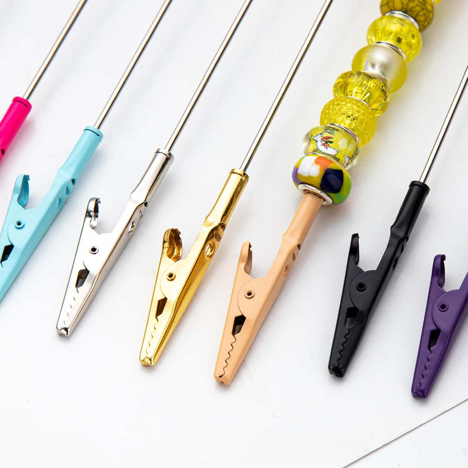 4 / 8Pcs Note Photo Holder Clamp, Note Photo Holder Clip Table Card Clip Cake Decorations Accessory for Message