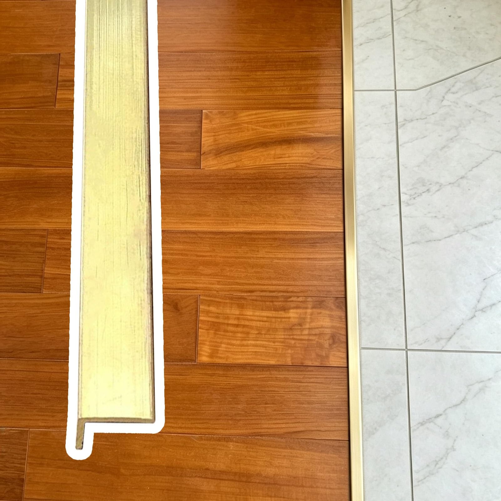 Profilo di Transizione Pavimento Profilo di Giunzione per Soglia Tra Legno | Profilo a L per Bordi di Gradini e Protezione Spigoli per Pavimenti in Vinile; Confezione da 1, 2, 3, 4 o 5 Pezzi(2Pack)
