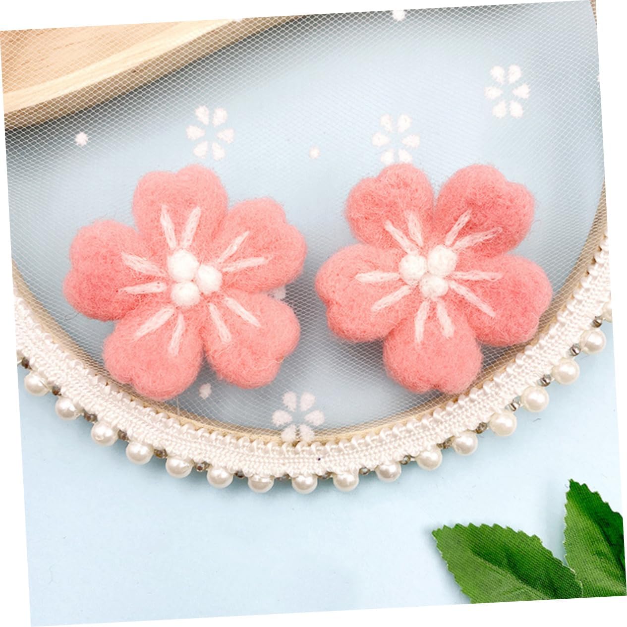 10Pcs Handmade Wool Felt Flower Craft Decorative Accessories for Hair Garments and Photography Props Soft Felt Floral Embellishments for Creative Projects