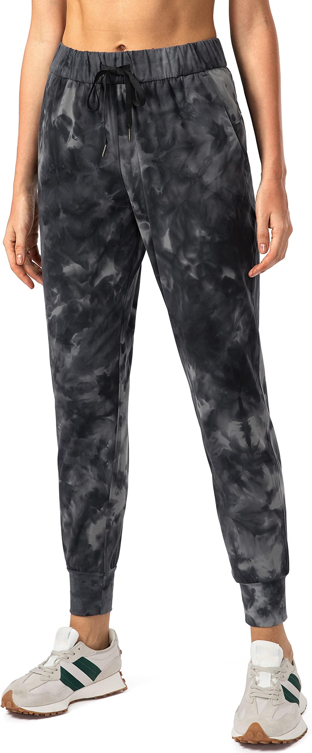 SANTINY Women's Joggers Pants Pockets Drawstring Running Sweatpants for Women Lounge Workout Jogging