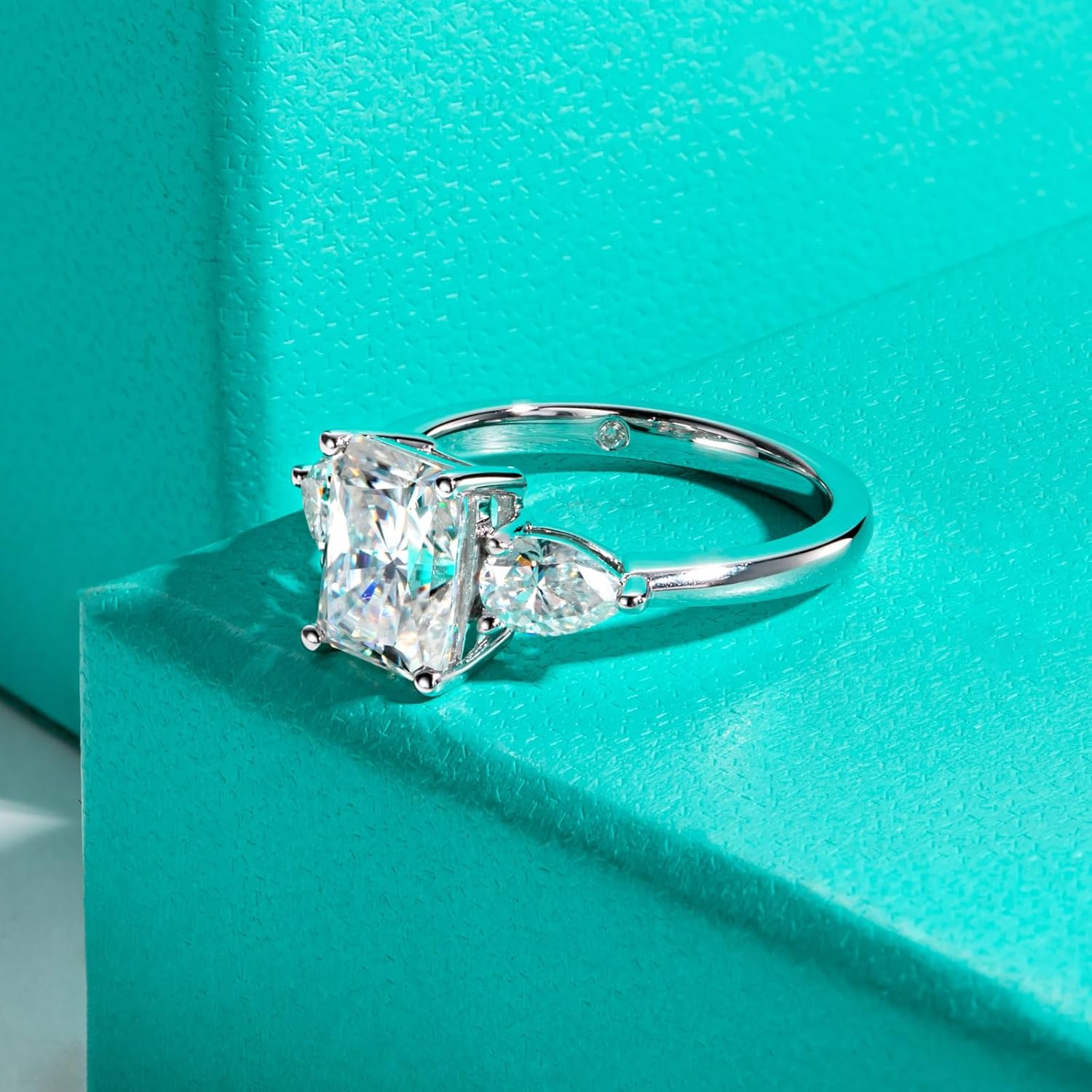 AnuClub Emerald/Radiant Cut Moissanite Engagement Rings 3CT Center Stone D Color VVS1 925 Sterling Silver Pear Cut Side Stone Wedding Promise Anniversary Ring for Women With Certificate - Image 4